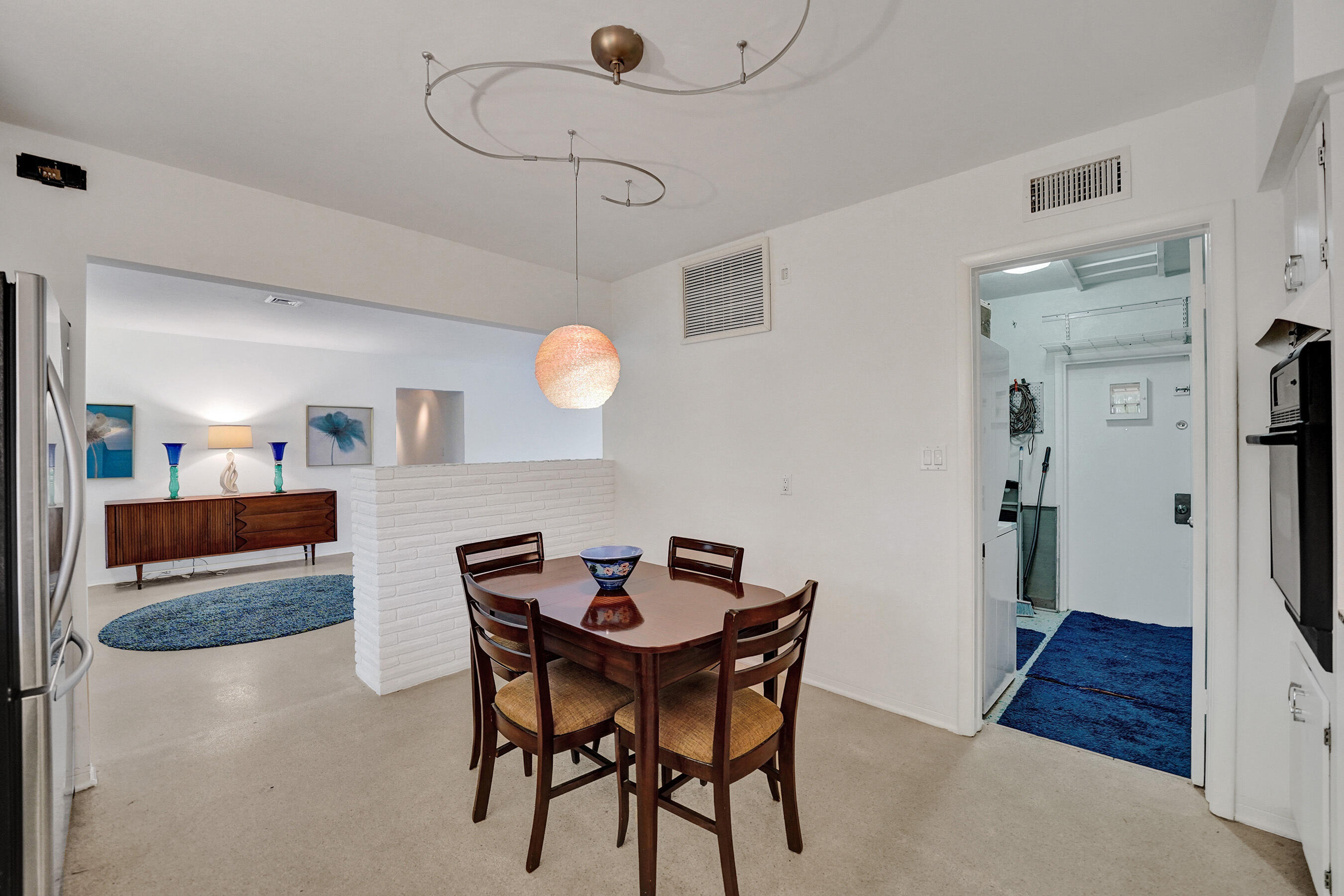 3113 Hollywood Boulevard Property Photo 23
