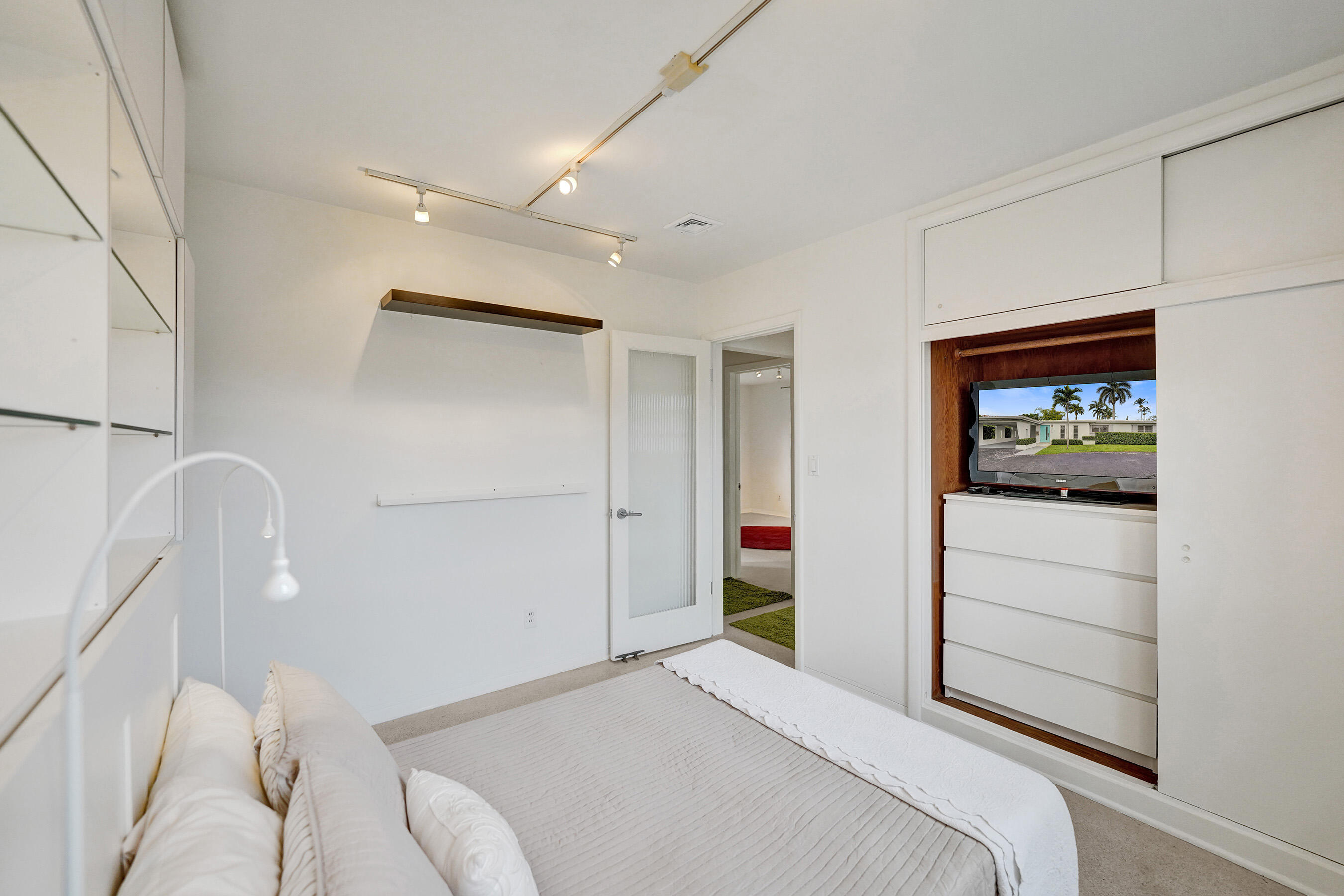 3113 Hollywood Boulevard Property Photo 30