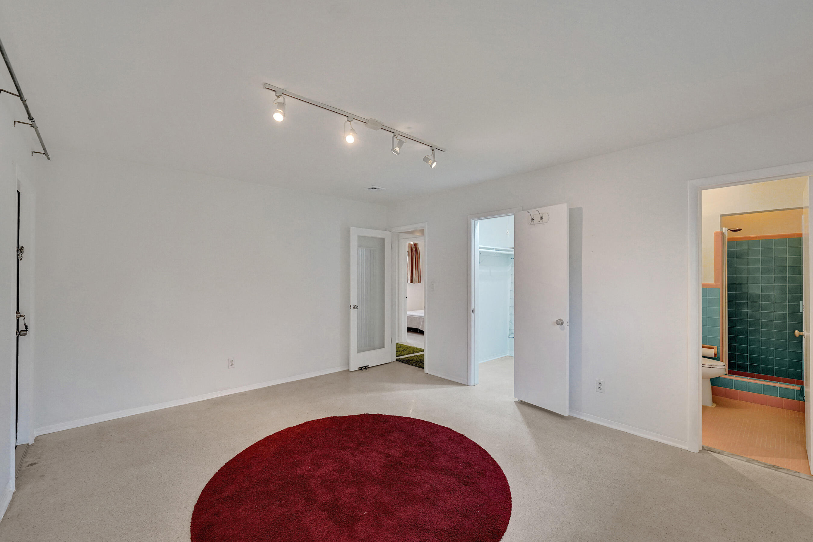 3113 Hollywood Boulevard Property Photo 34
