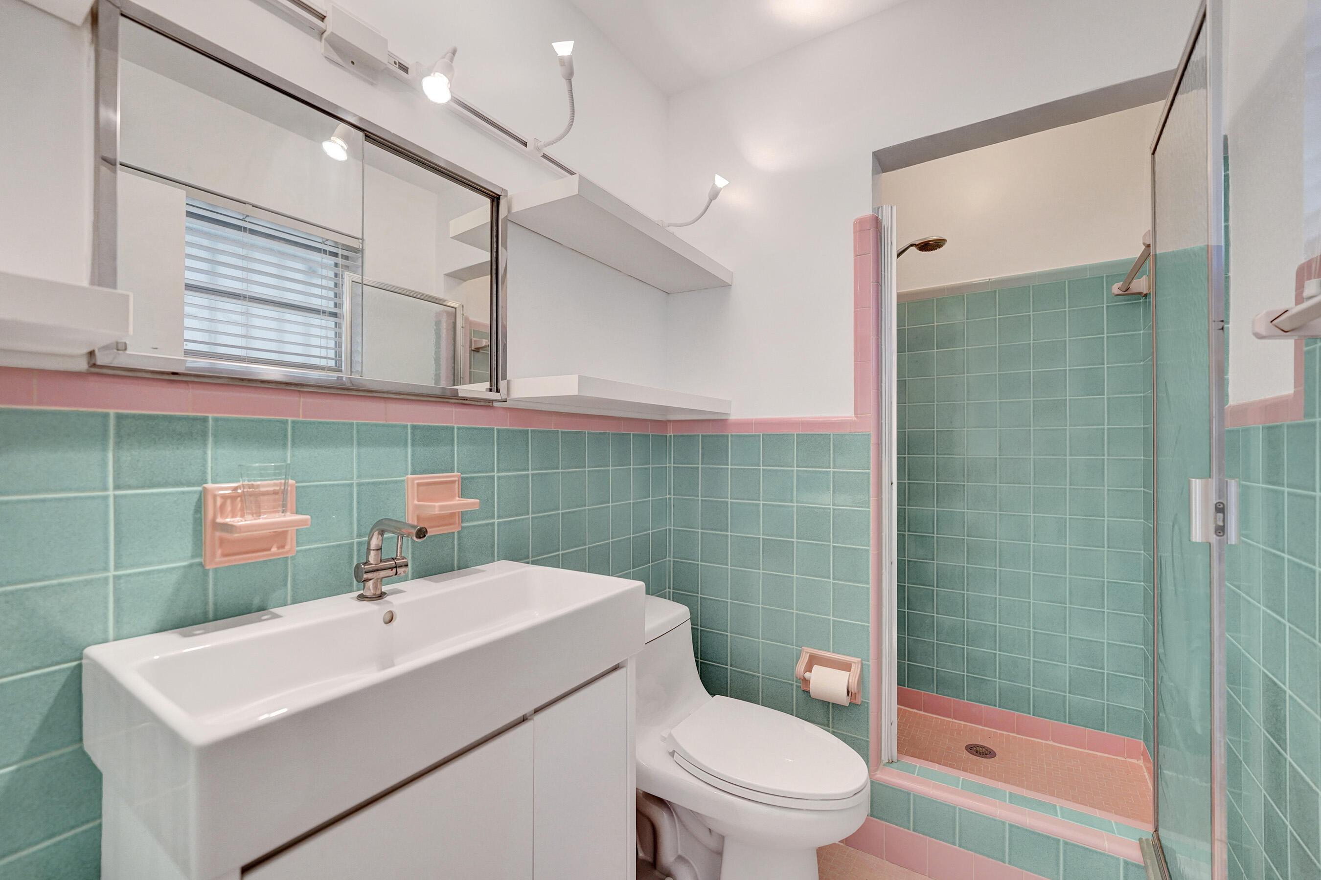 3113 Hollywood Boulevard Property Photo 35