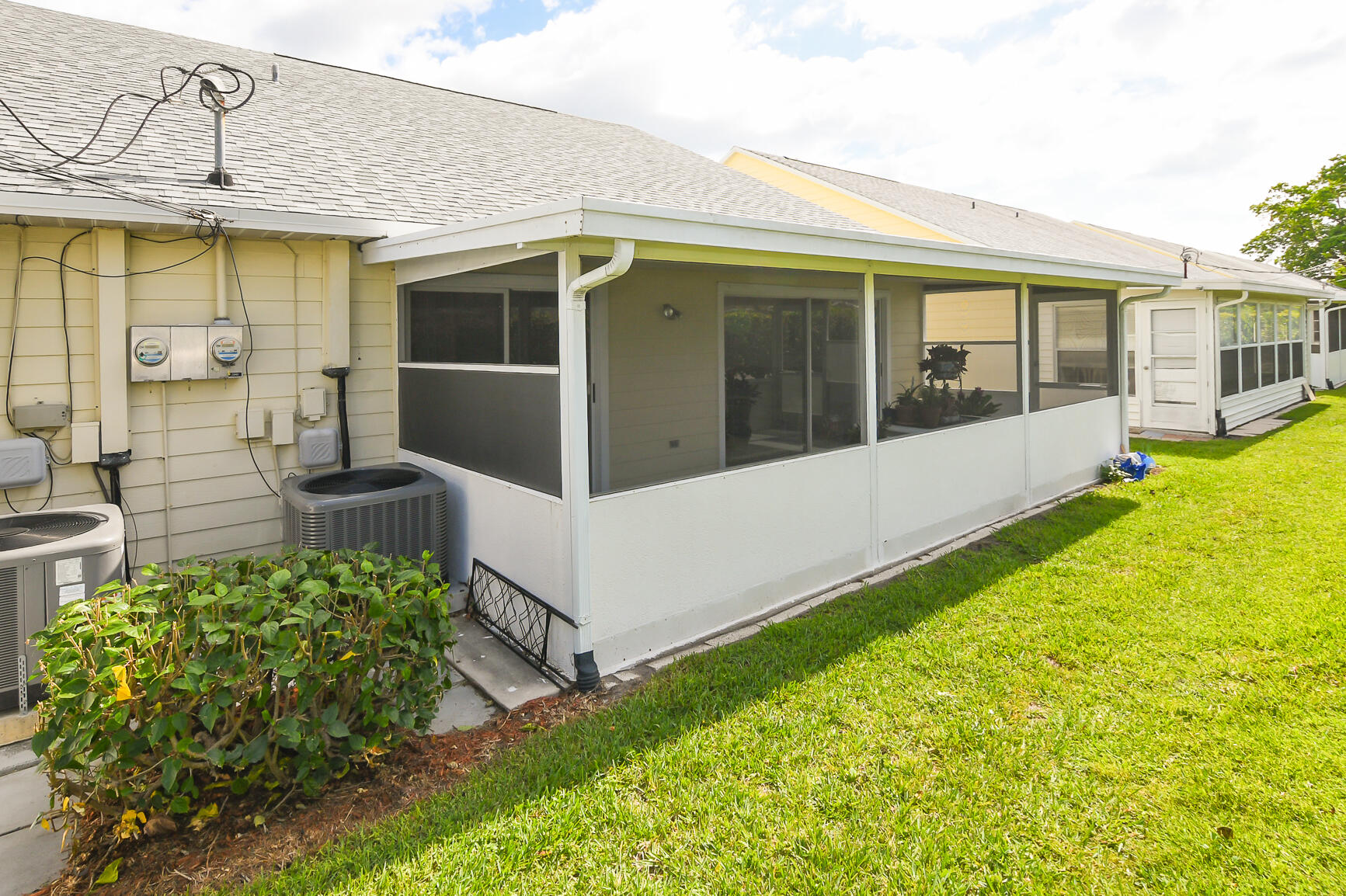 2640 Se Tropical East Circle Property Photo 36
