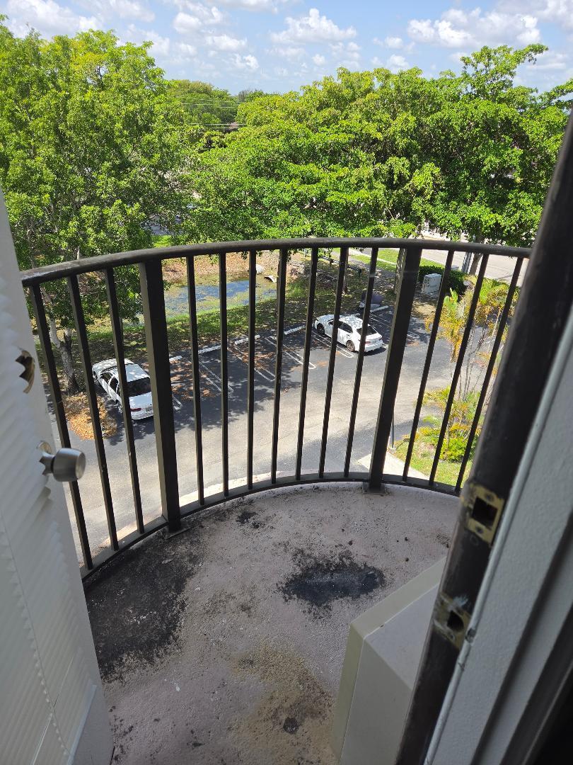 2701 Riverside Drive Apt 516 Property Photo 10