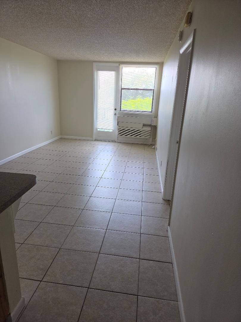 2701 Riverside Drive Apt 516 Property Photo 16