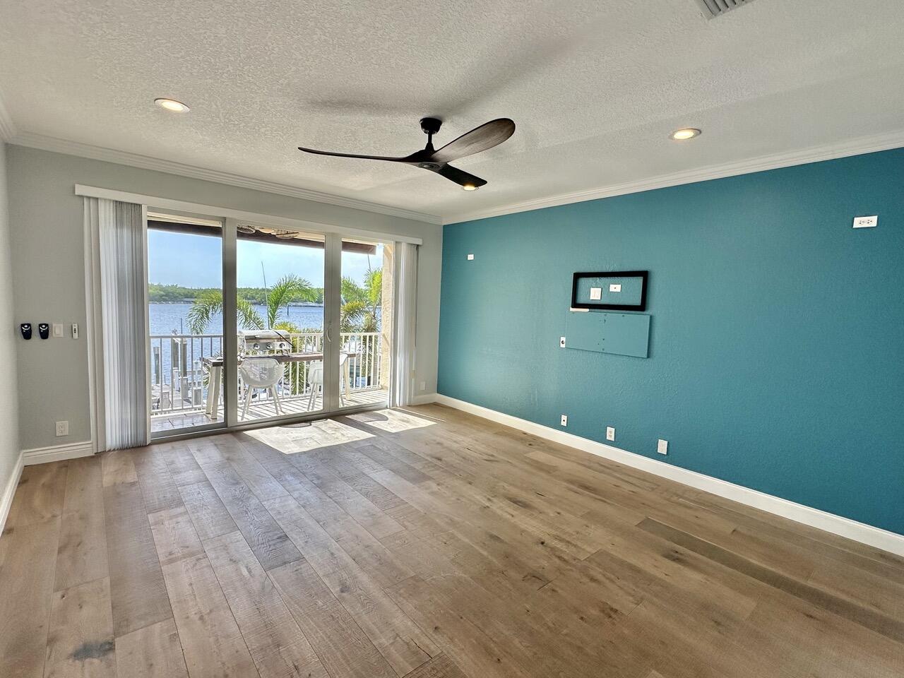 4230 N Ocean Drive Property Photo 10