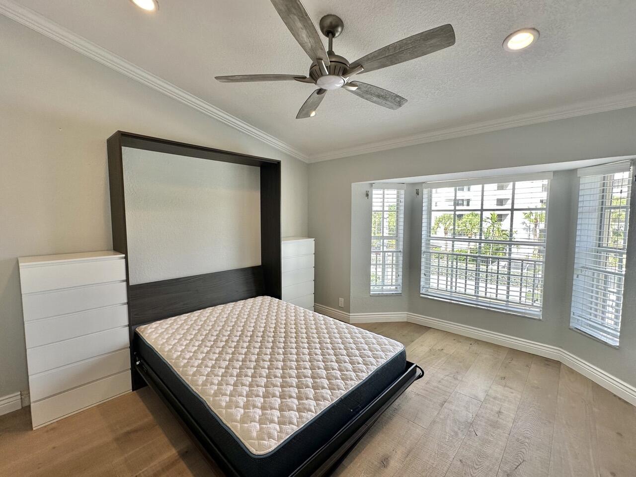 4230 N Ocean Drive Property Photo 30