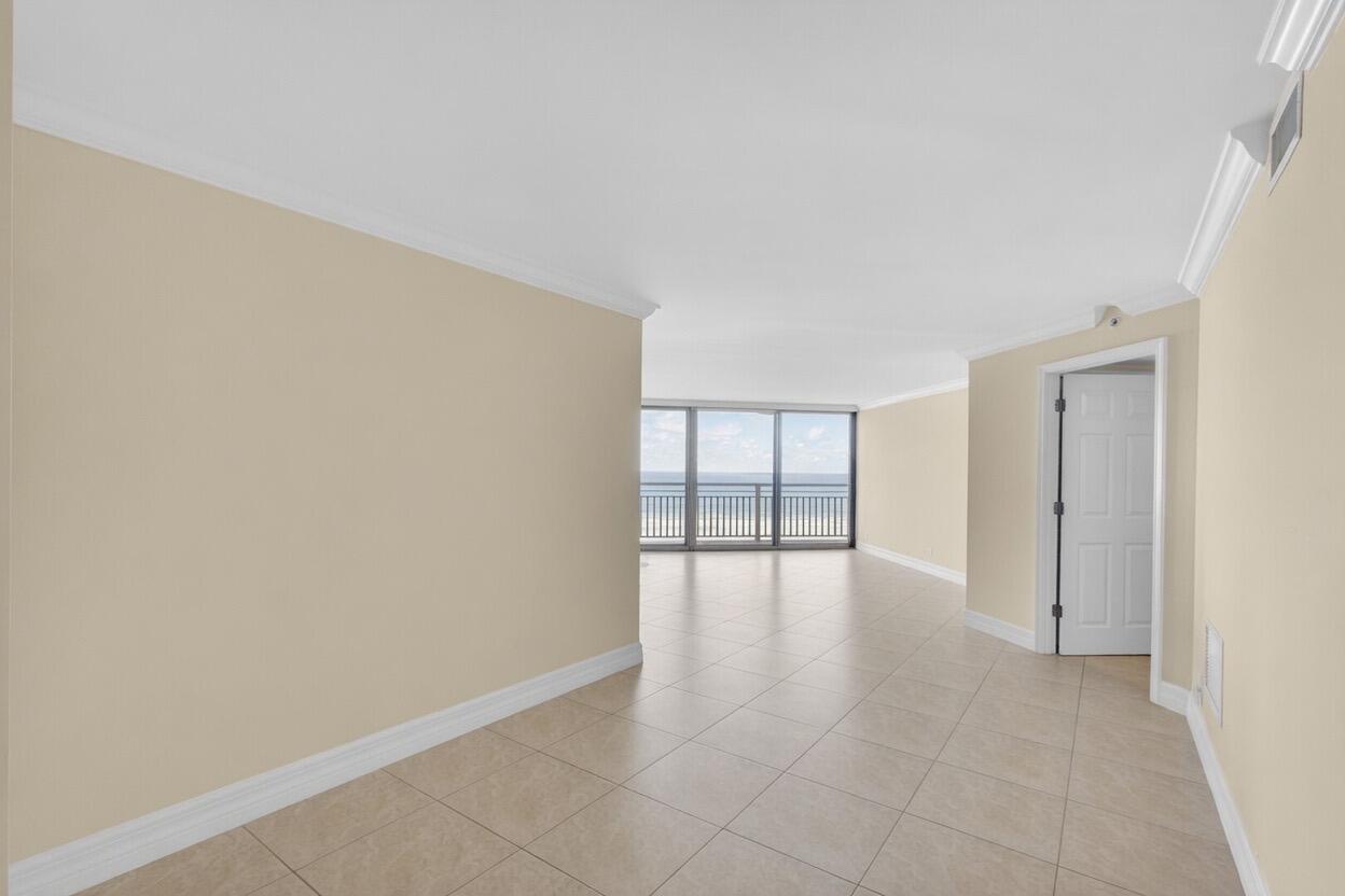 3000 N Ocean Drive 31 B Property Photo 4