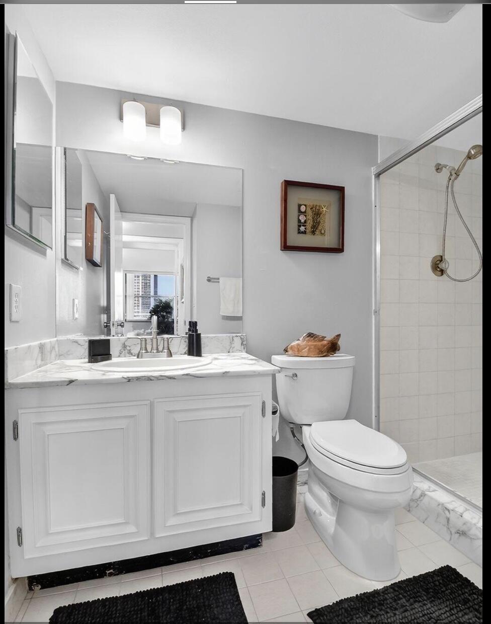 3400 N Ocean Drive 405 Property Photo 13