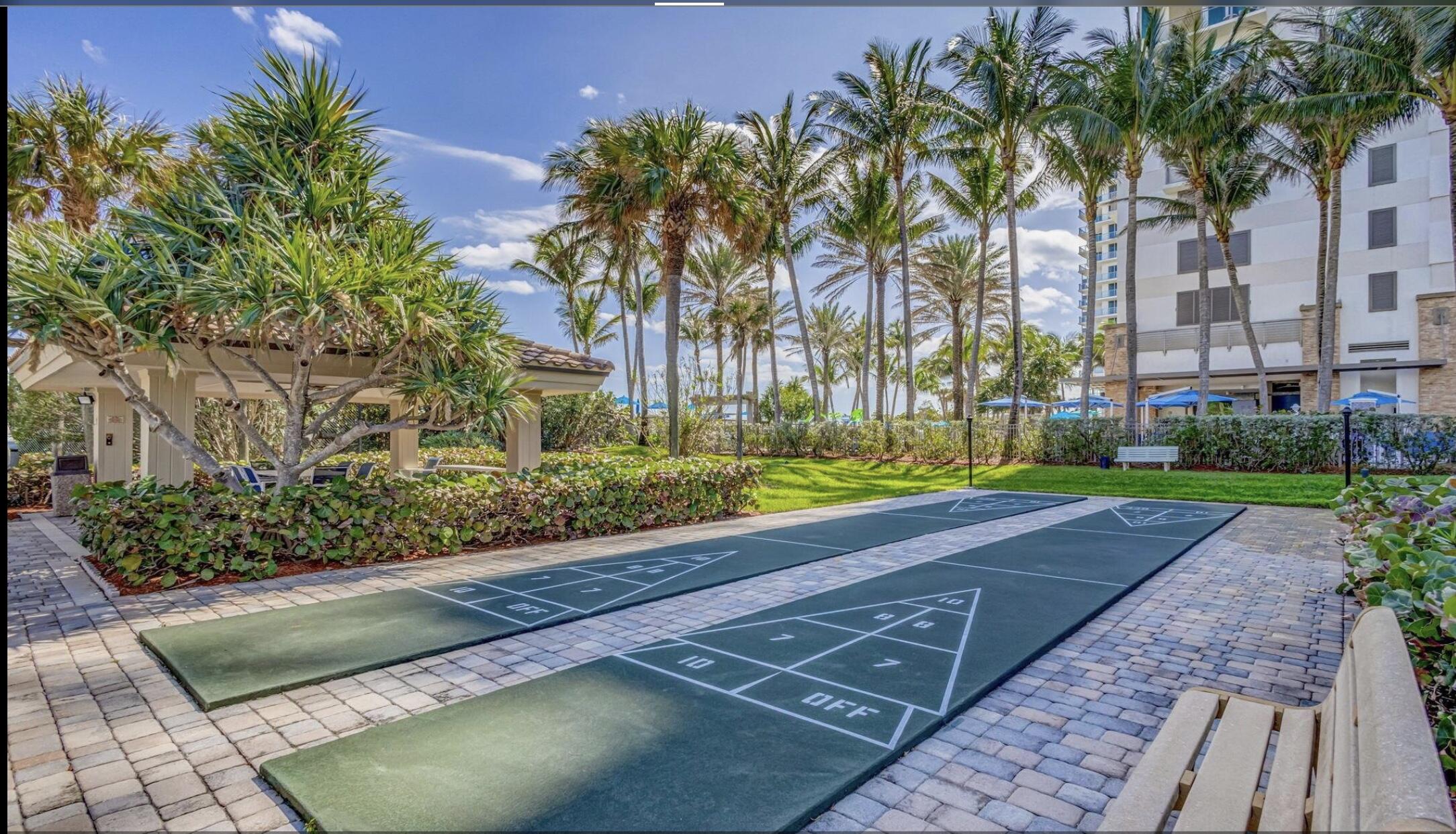3400 N Ocean Drive 405 Property Photo 30