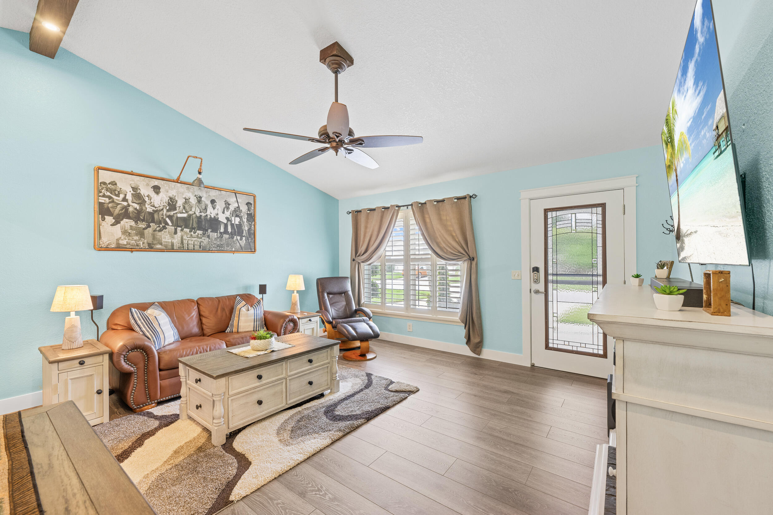 128 Banyan Circle Property Photo 2