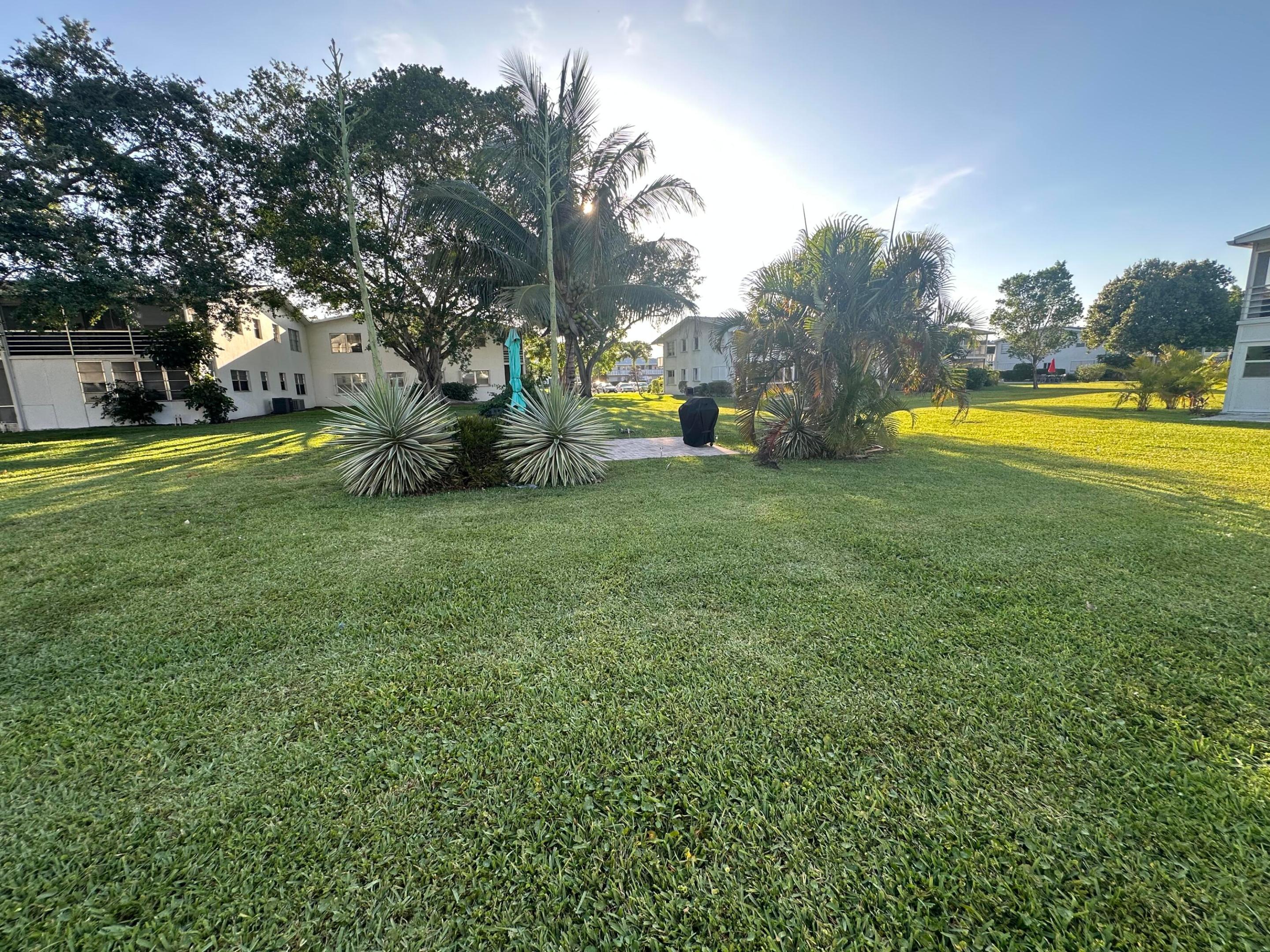 81 Farnham D 81 Property Photo 23