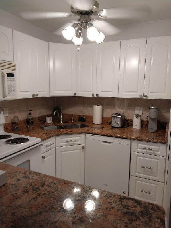 640 Snug Harbor Drive F3 Property Photo 2