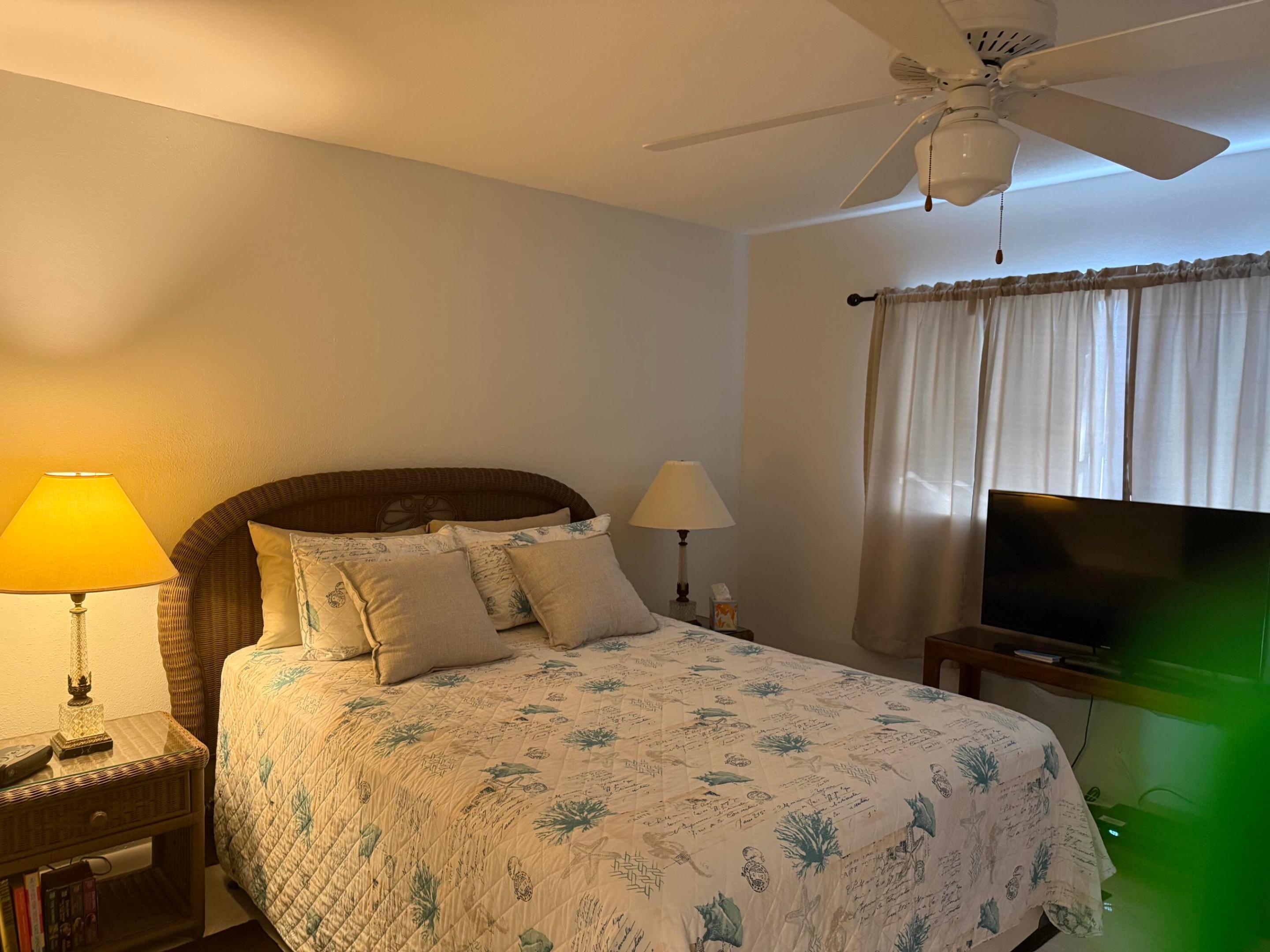 640 Snug Harbor Drive F3 Property Photo 12
