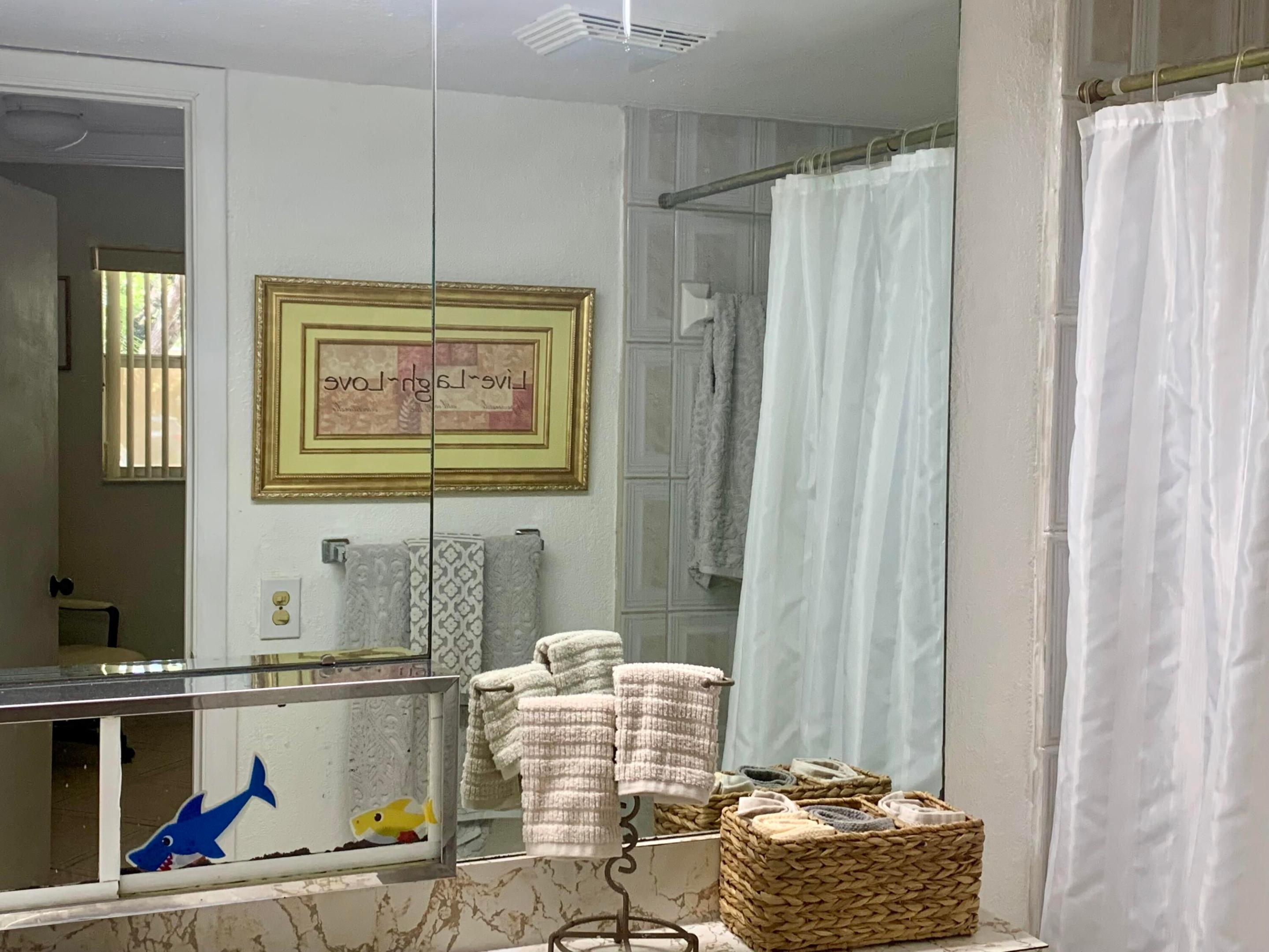 2801 N Pine Island Road 110 Property Photo 18