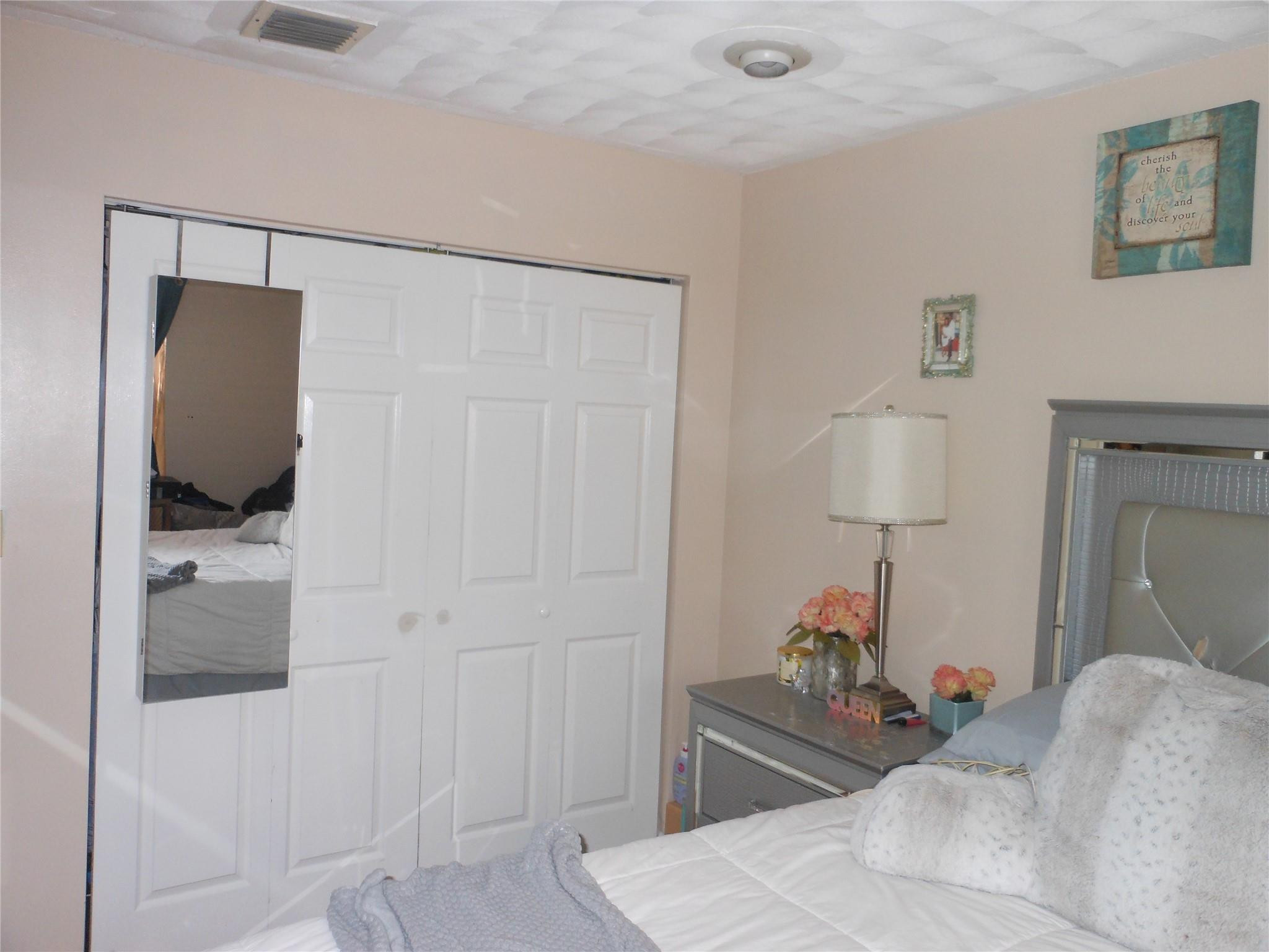 8706 Nw 83rd Street Property Photo 13