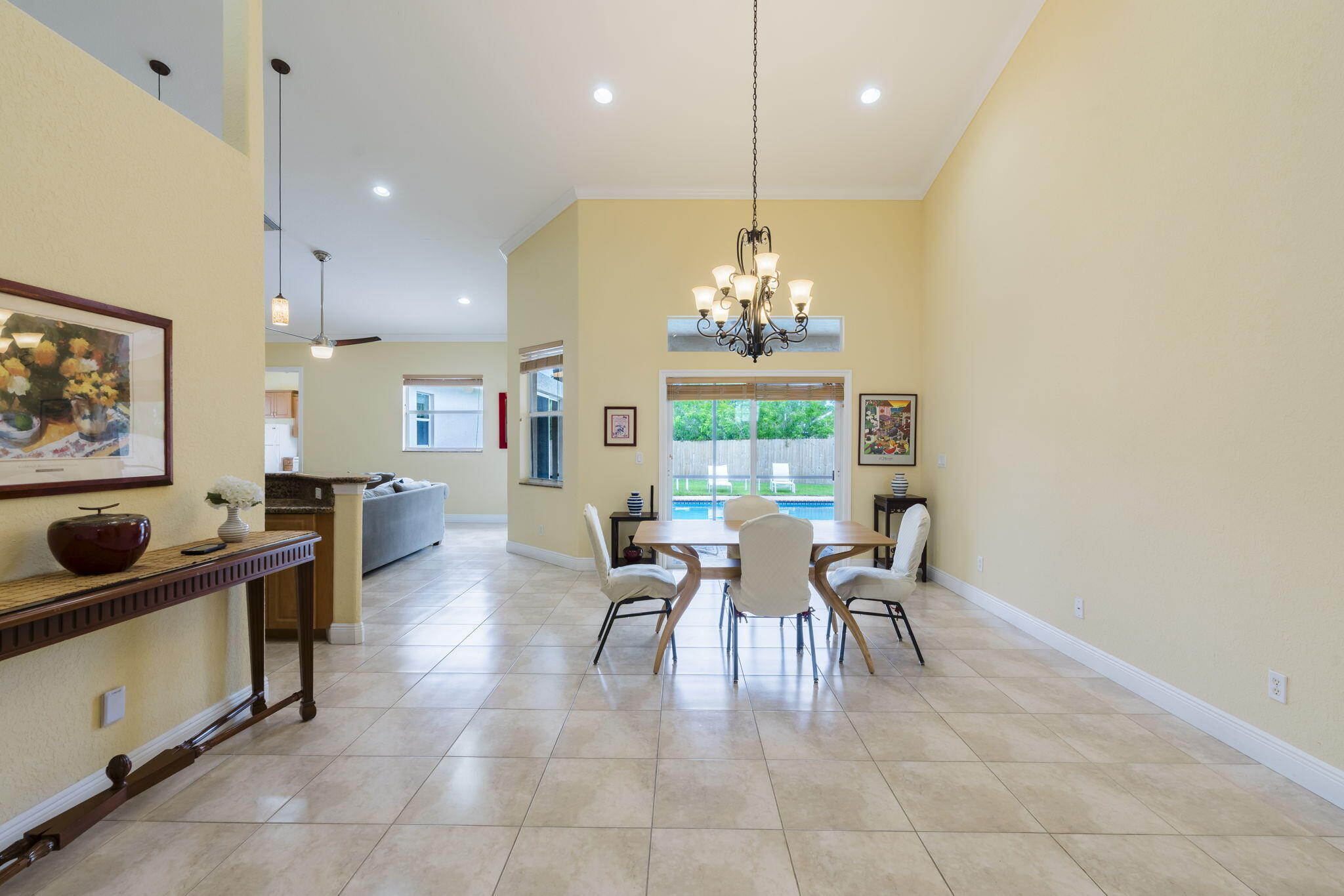 2301 Sw Vale Property Photo 6