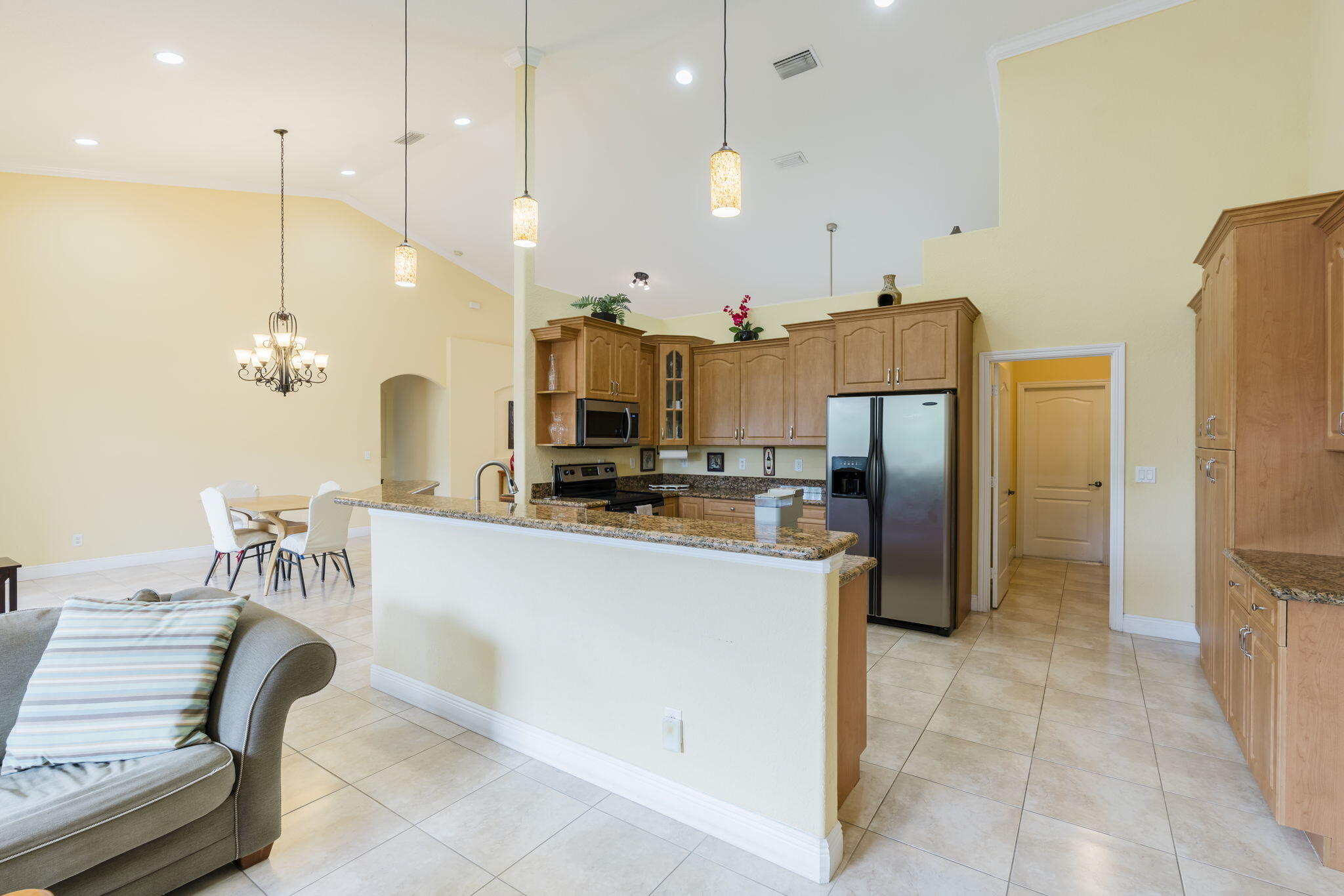 2301 Sw Vale Property Photo 12