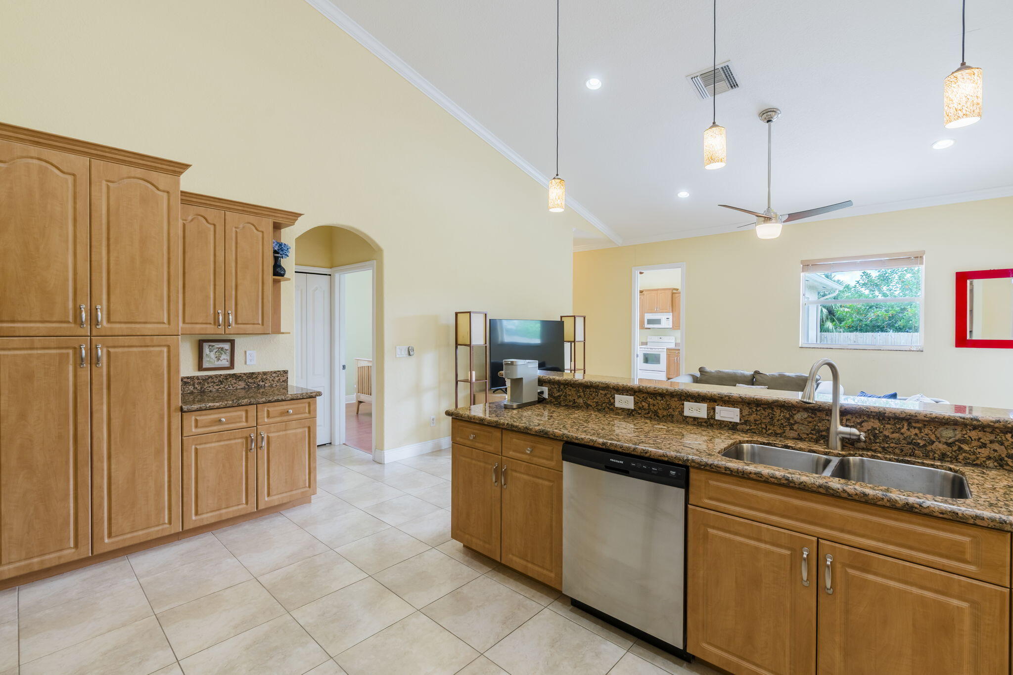 2301 Sw Vale Property Photo 15