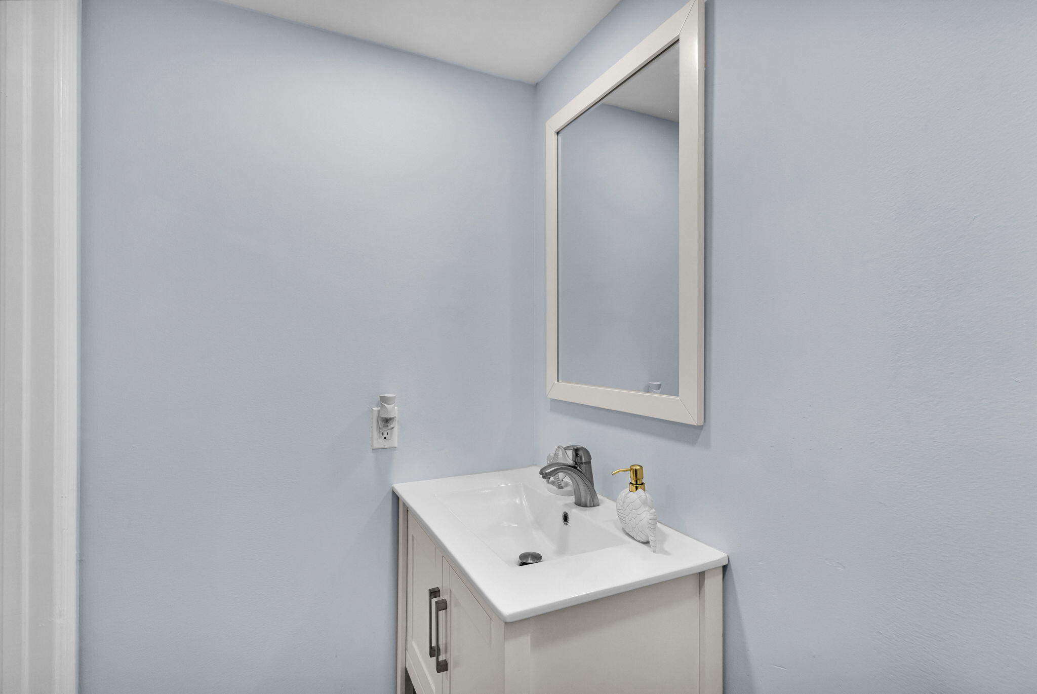 2824 Kirk Road Property Photo 8