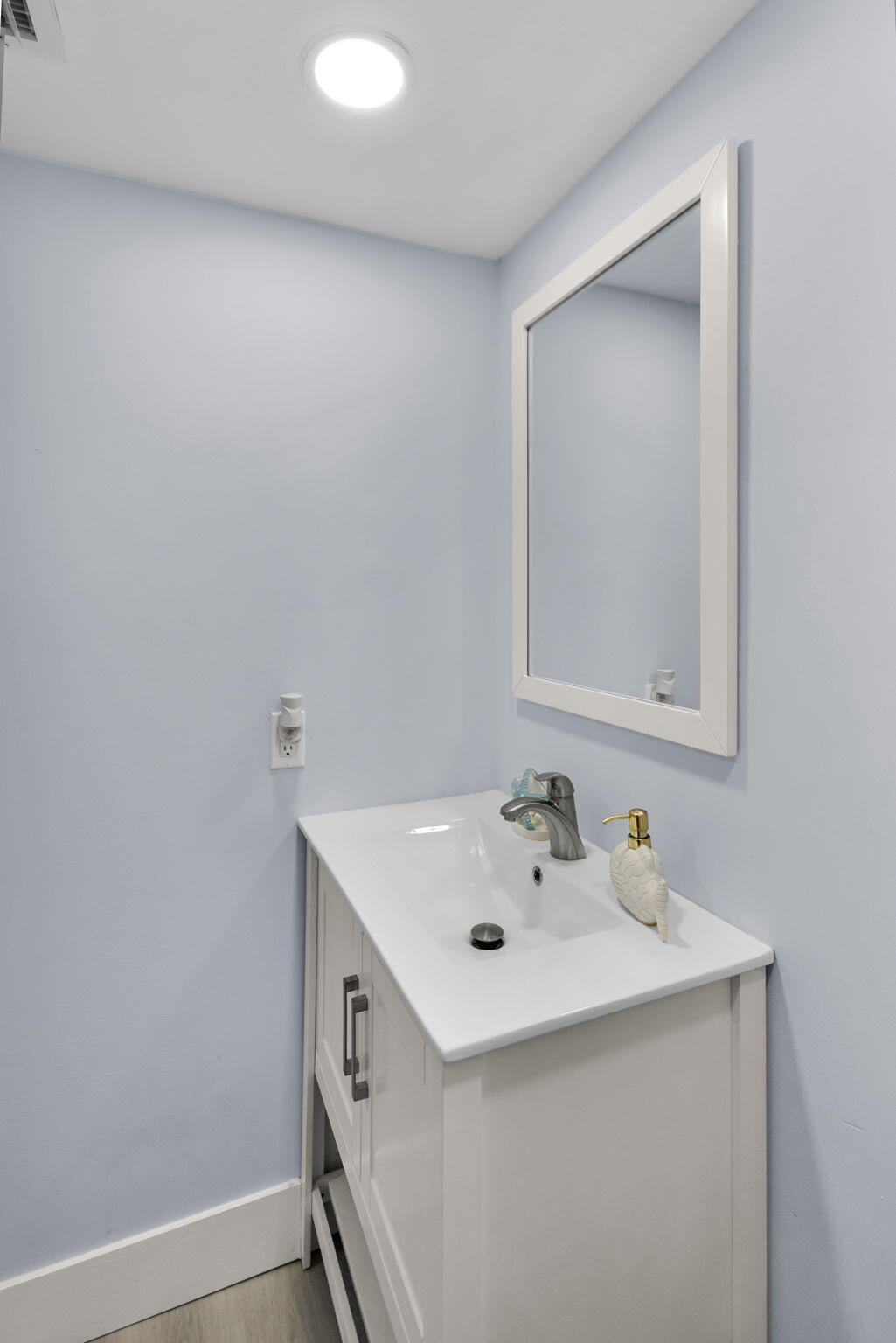 2824 Kirk Road Property Photo 9