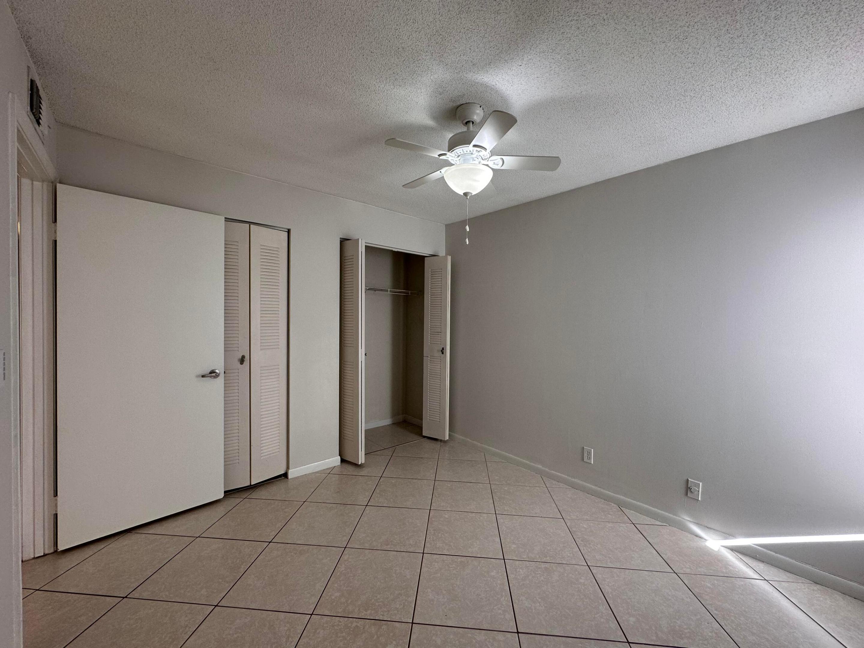 815 W Boynton Beach Boulevard 16-104 Property Photo 12