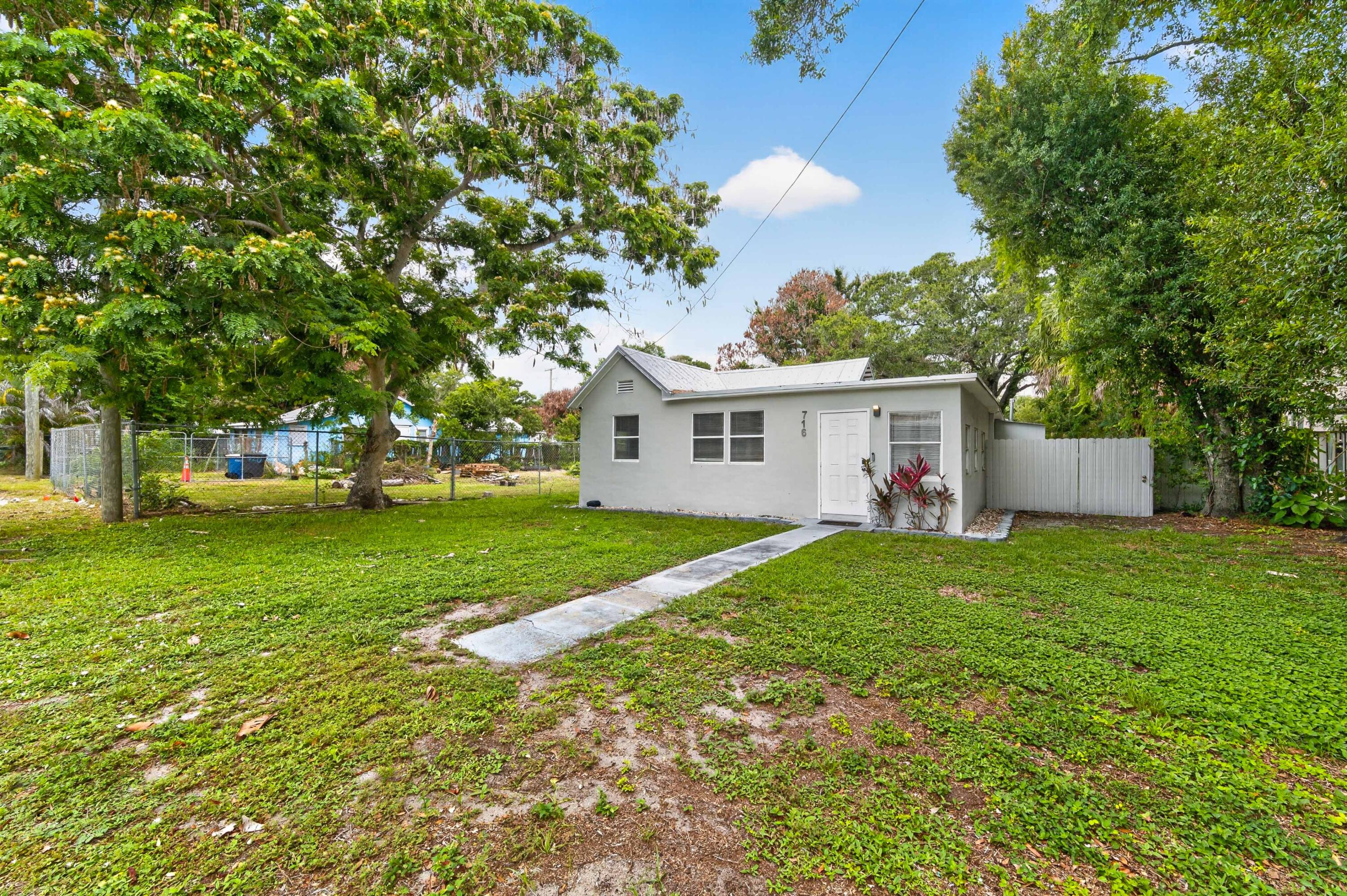 716 Citrus Avenue Property Photo 15