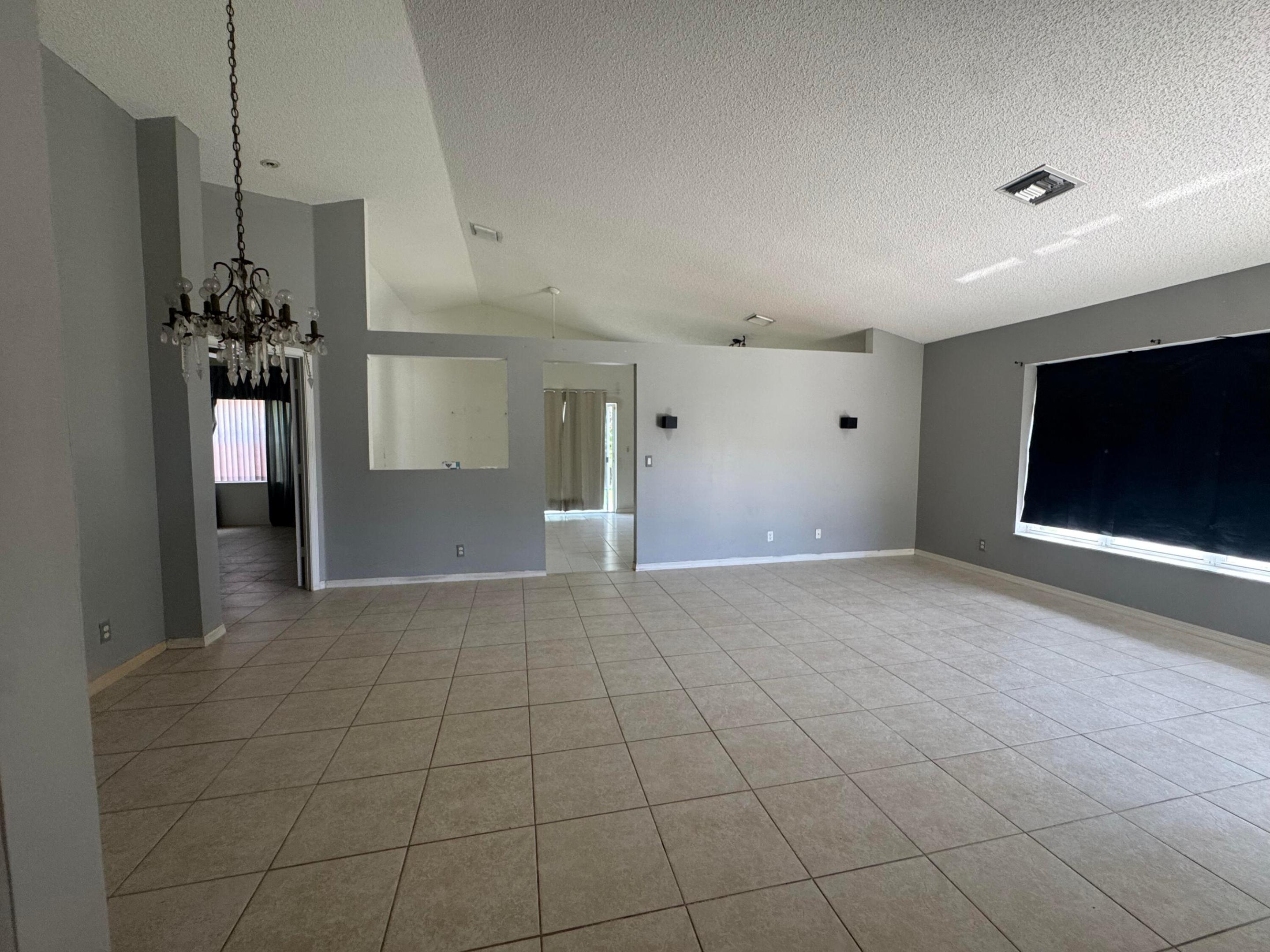 10278 Serene Meadow Drive N Property Photo 16