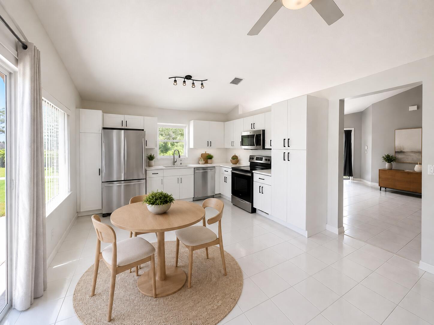 10278 Serene Meadow Drive N Property Photo 18