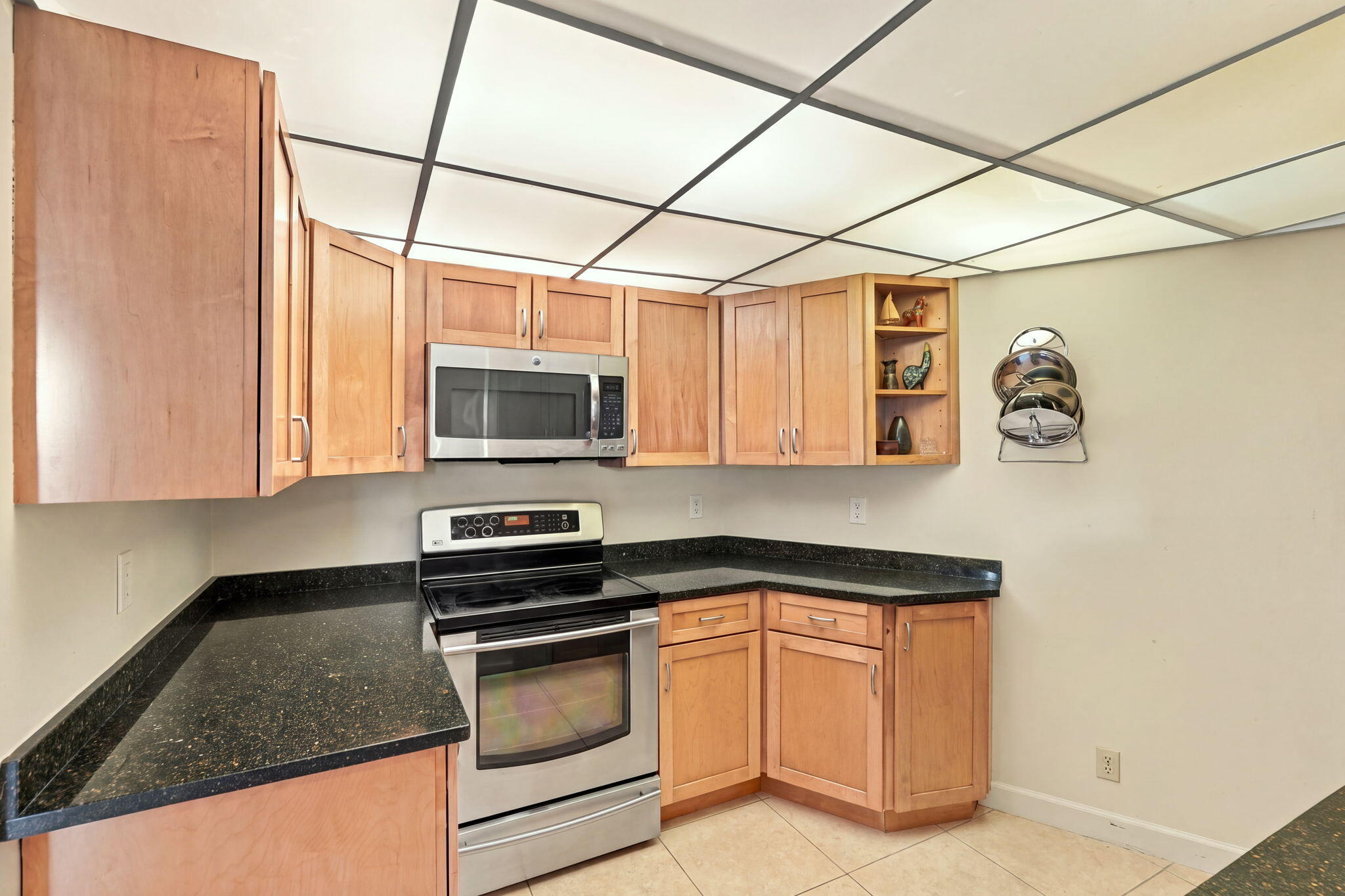1301 River Reach Drive 507 Property Photo 9