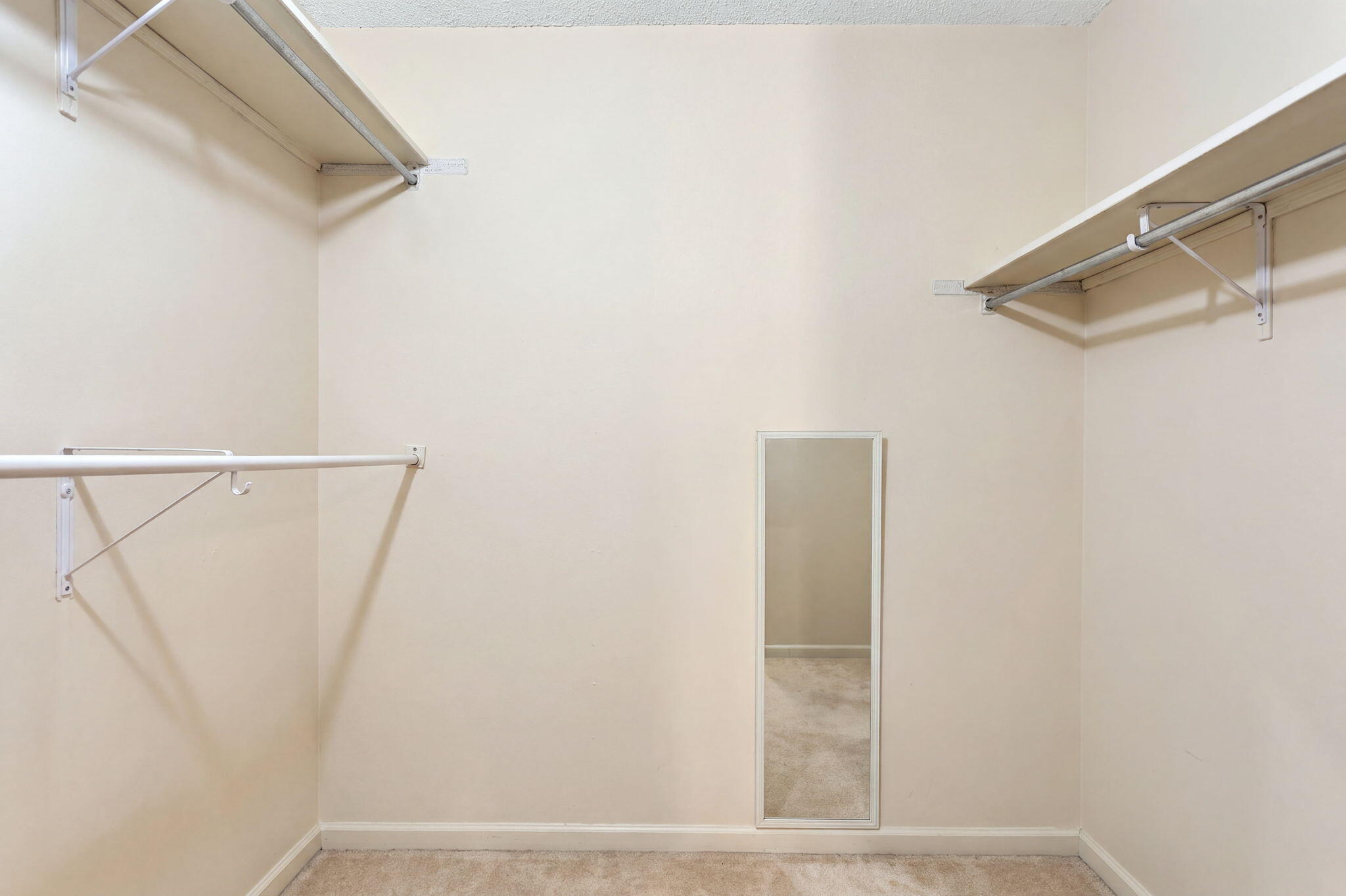 1301 River Reach Drive 507 Property Photo 16