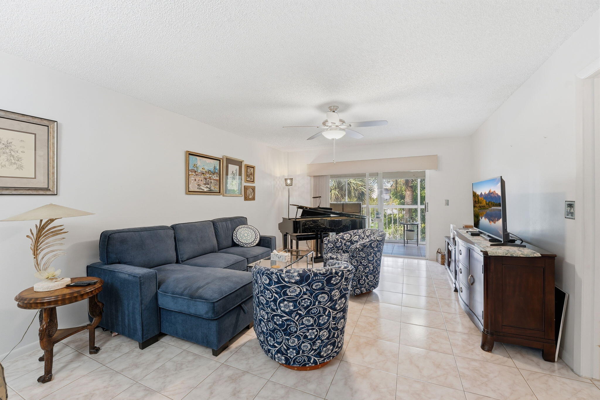 3146 Via Poinciana 307 Property Photo 14