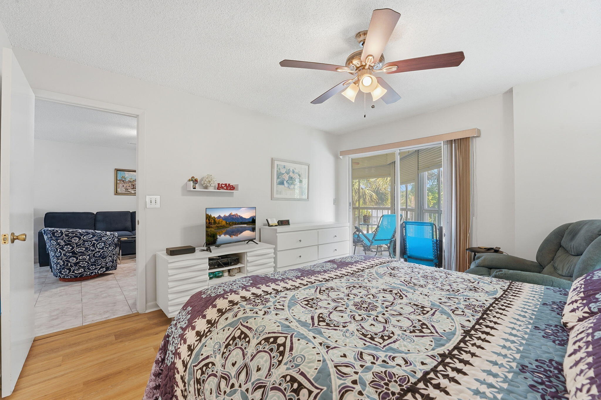 3146 Via Poinciana 307 Property Photo 18