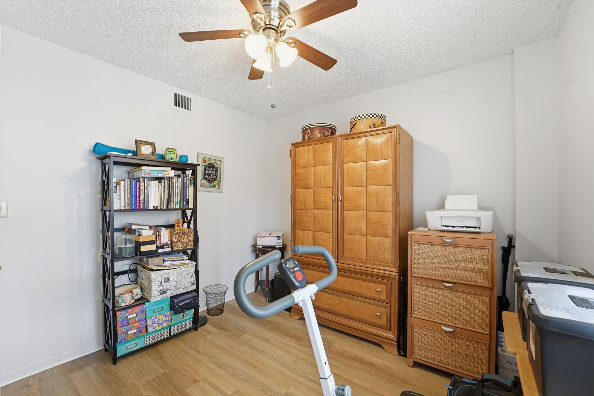 3146 Via Poinciana 307 Property Photo 23