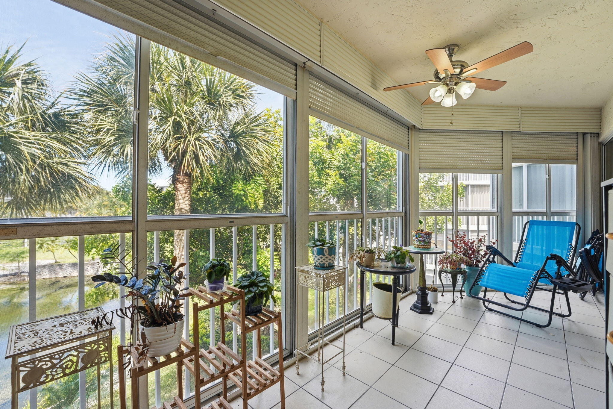 3146 Via Poinciana 307 Property Photo 28