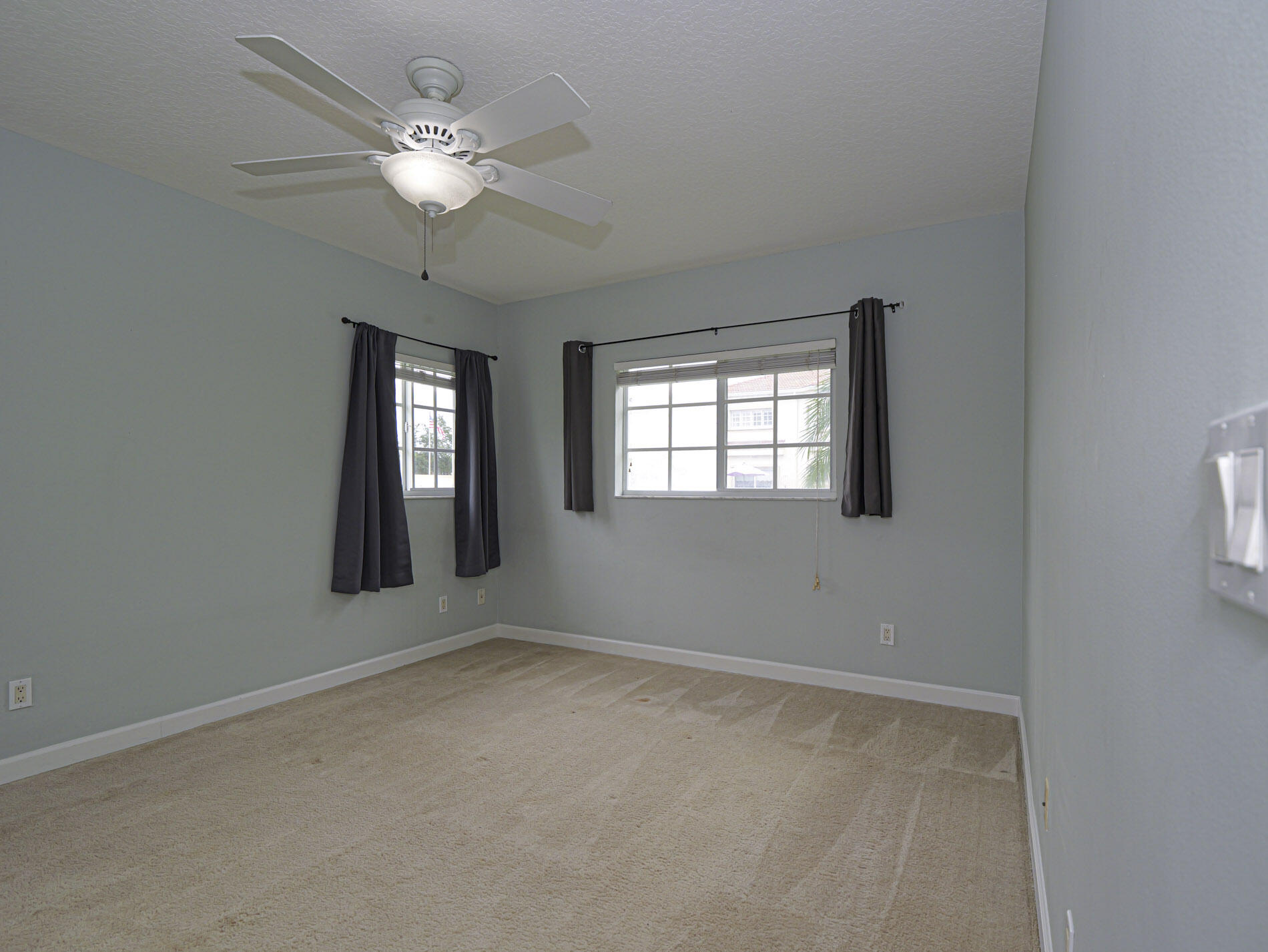 524 7th Square 101 Property Photo 17
