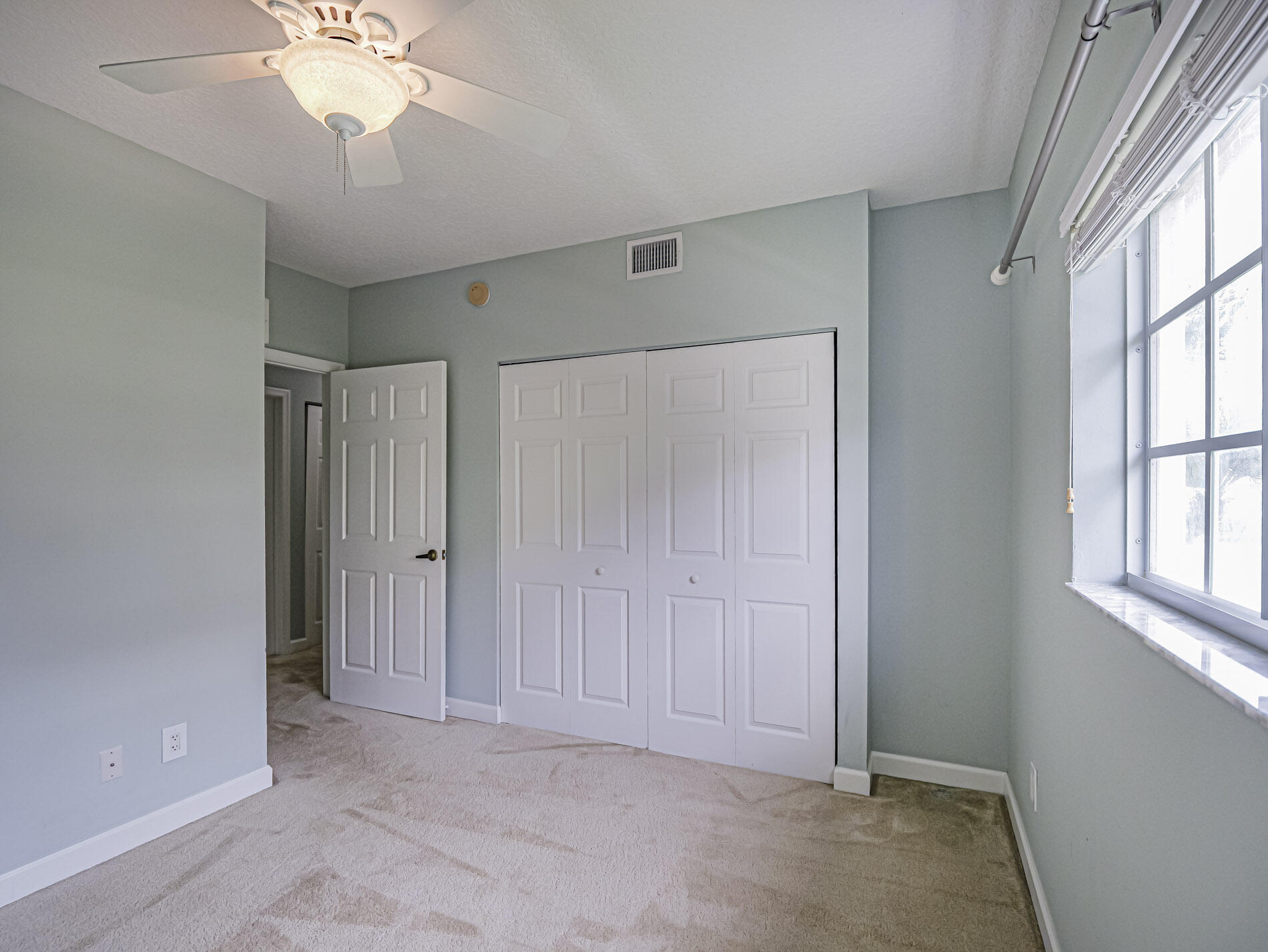 524 7th Square 101 Property Photo 14