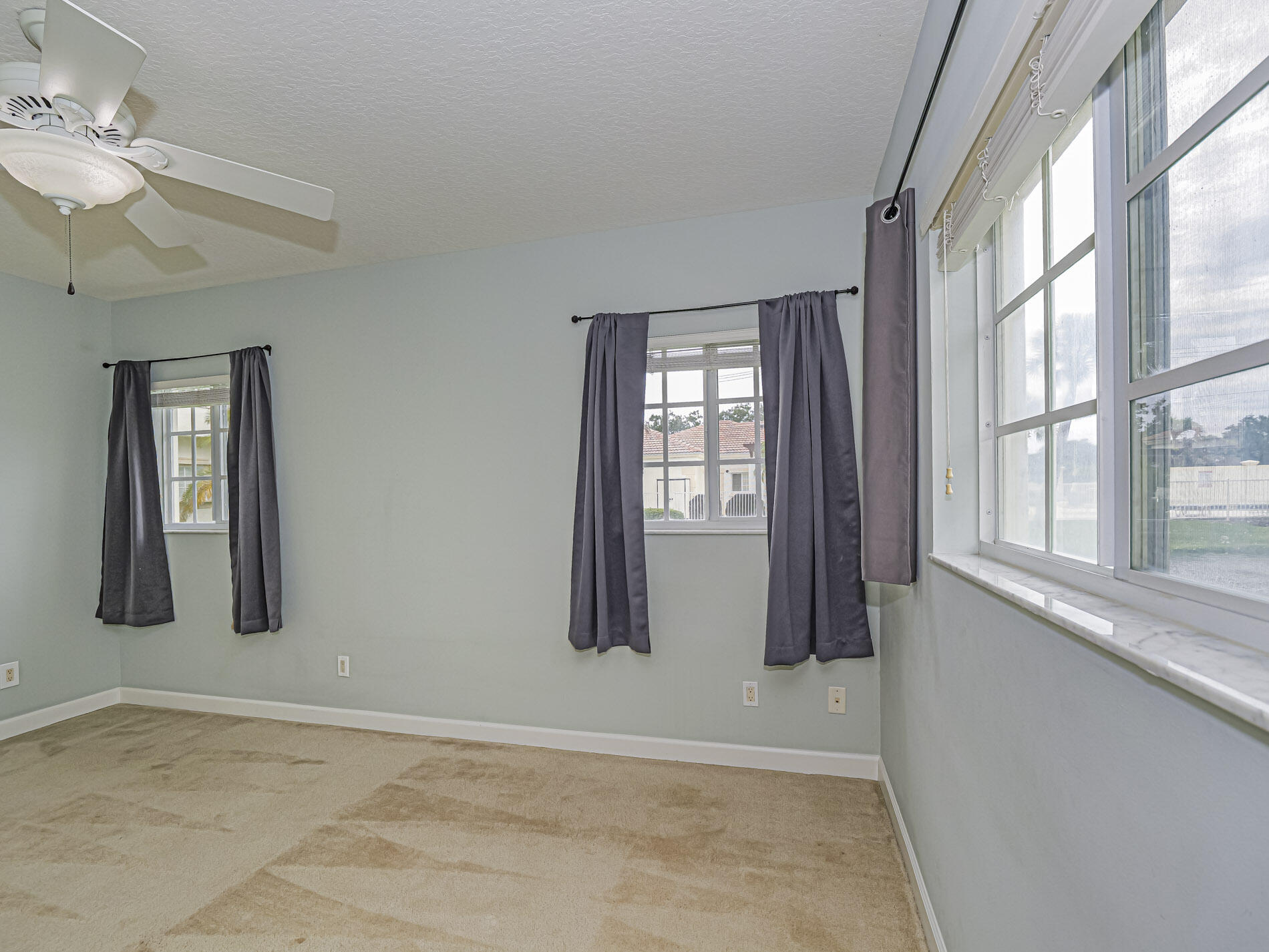 524 7th Square 101 Property Photo 20
