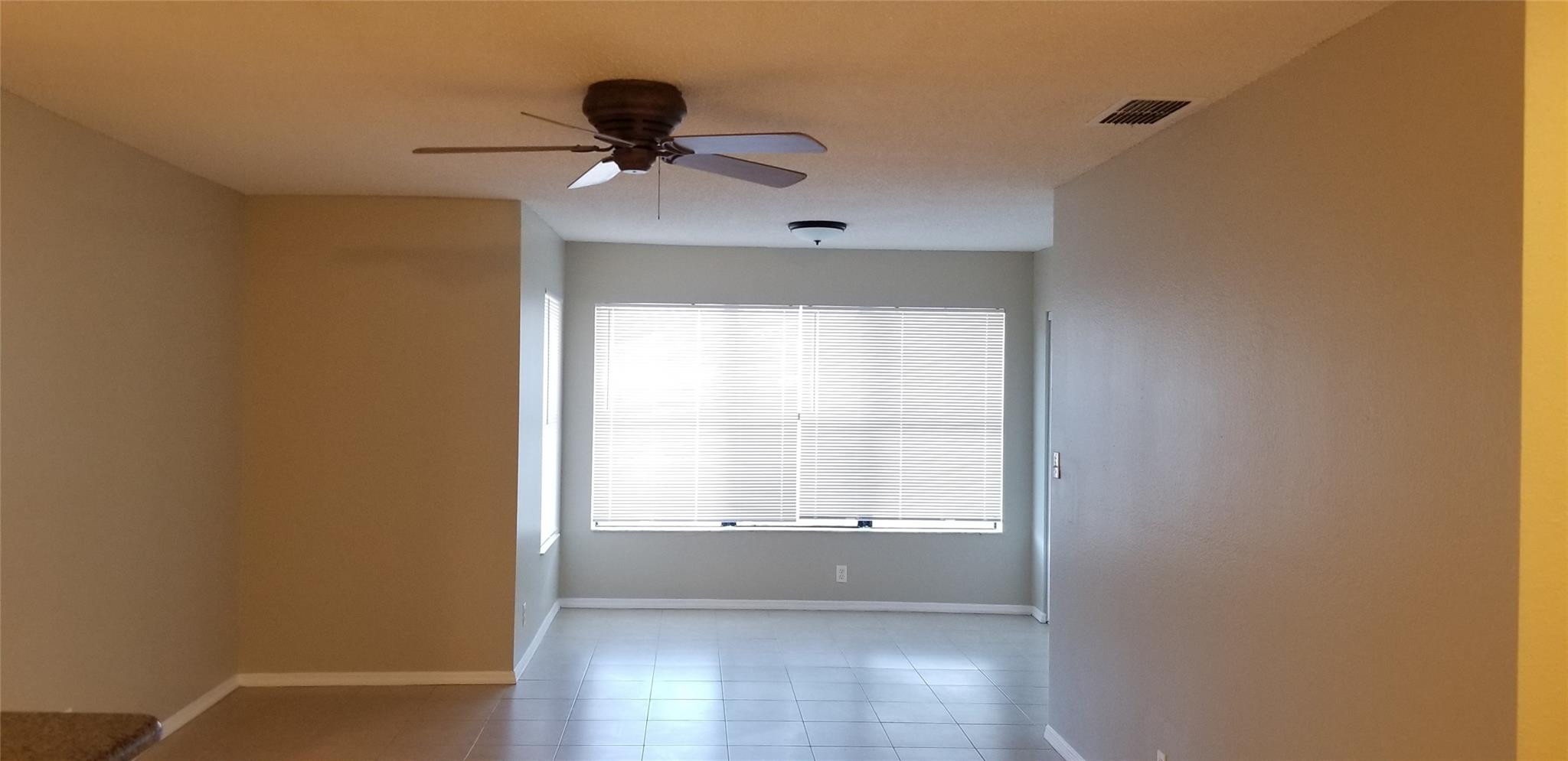 2846 S University Drive 4205 Property Photo 4