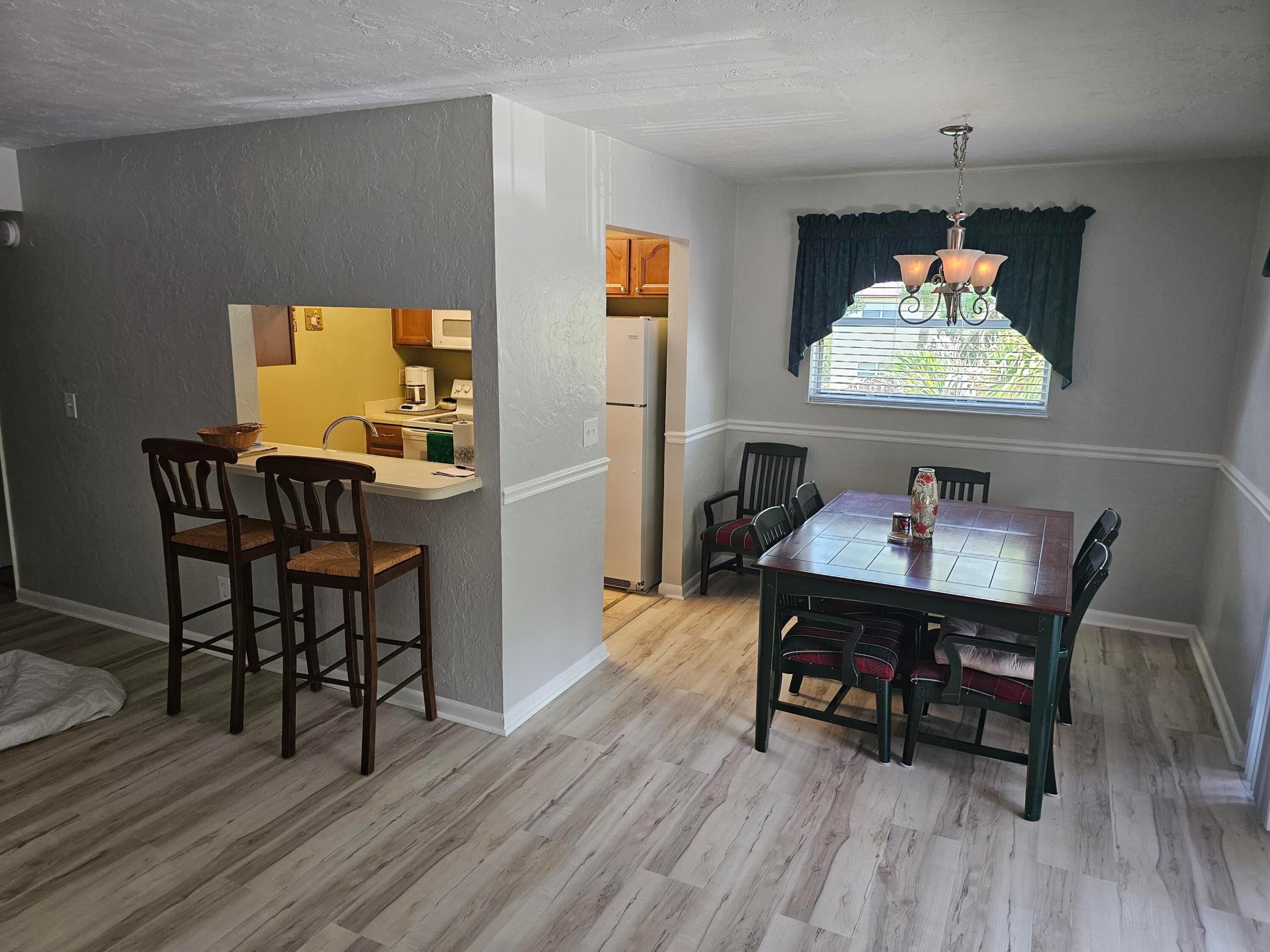 3124 Se Us Highway 441 J8 Property Photo 6
