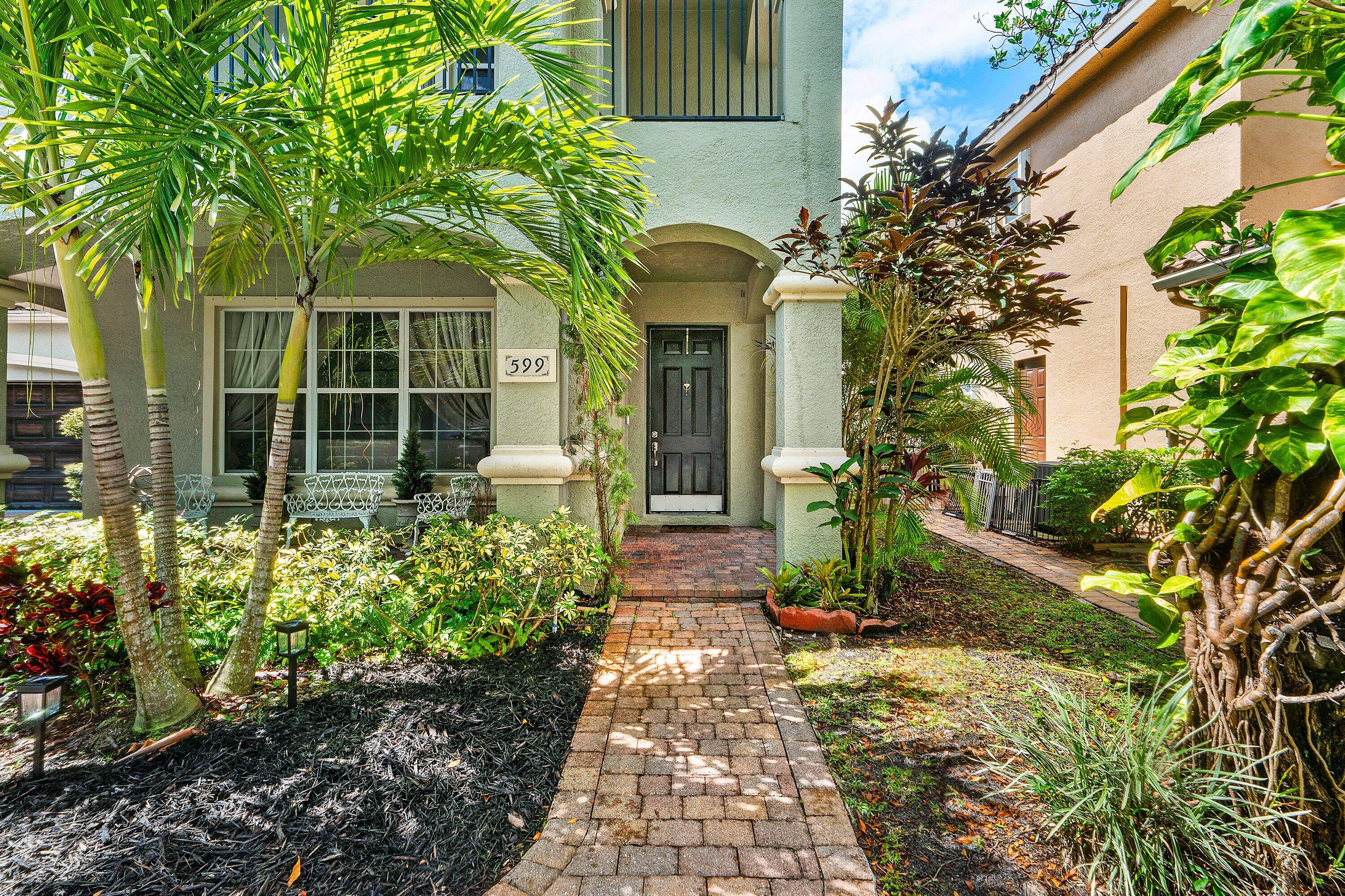 599 Cresta Circle Property Photo 4