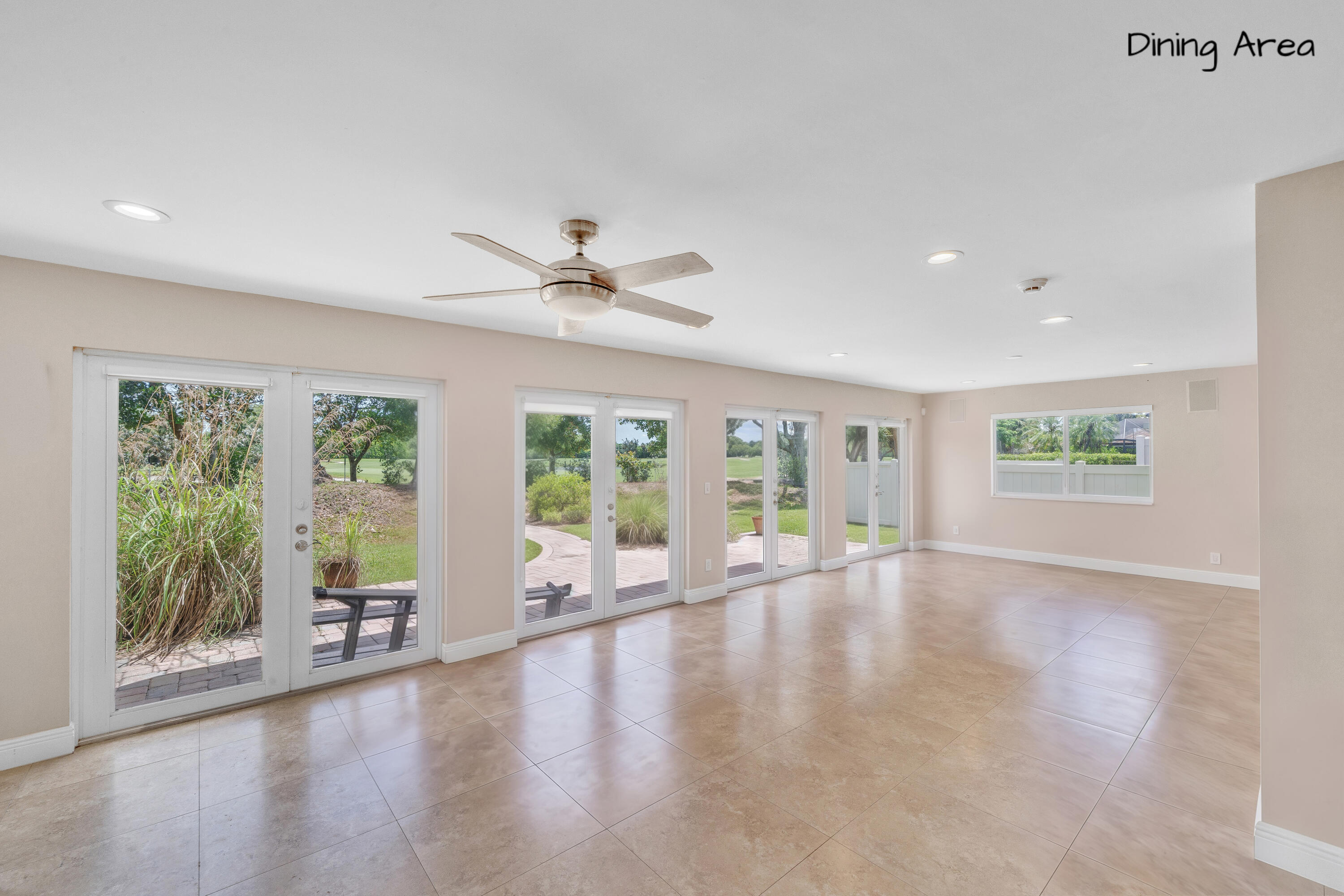 5844 Pinebrook Drive Property Photo 12