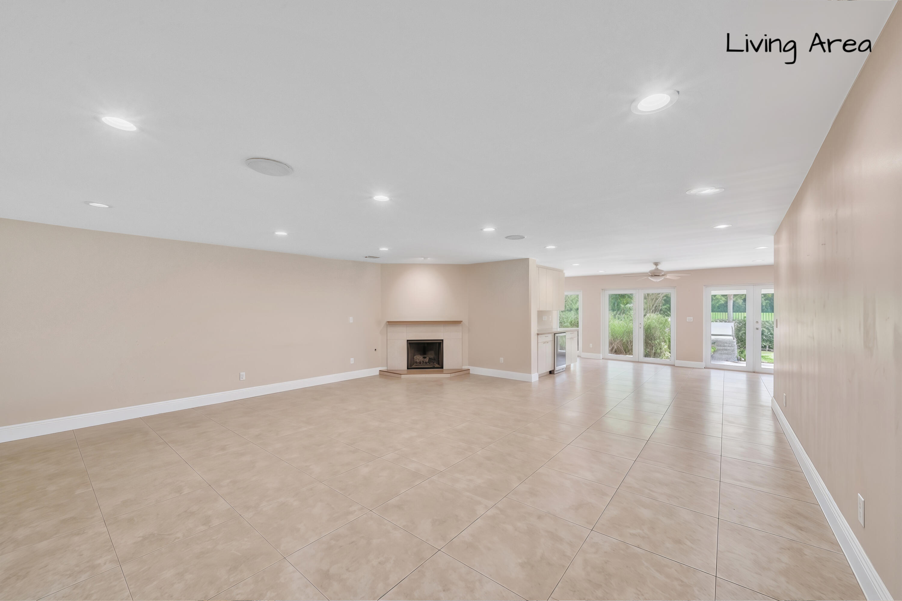 5844 Pinebrook Drive Property Photo 17