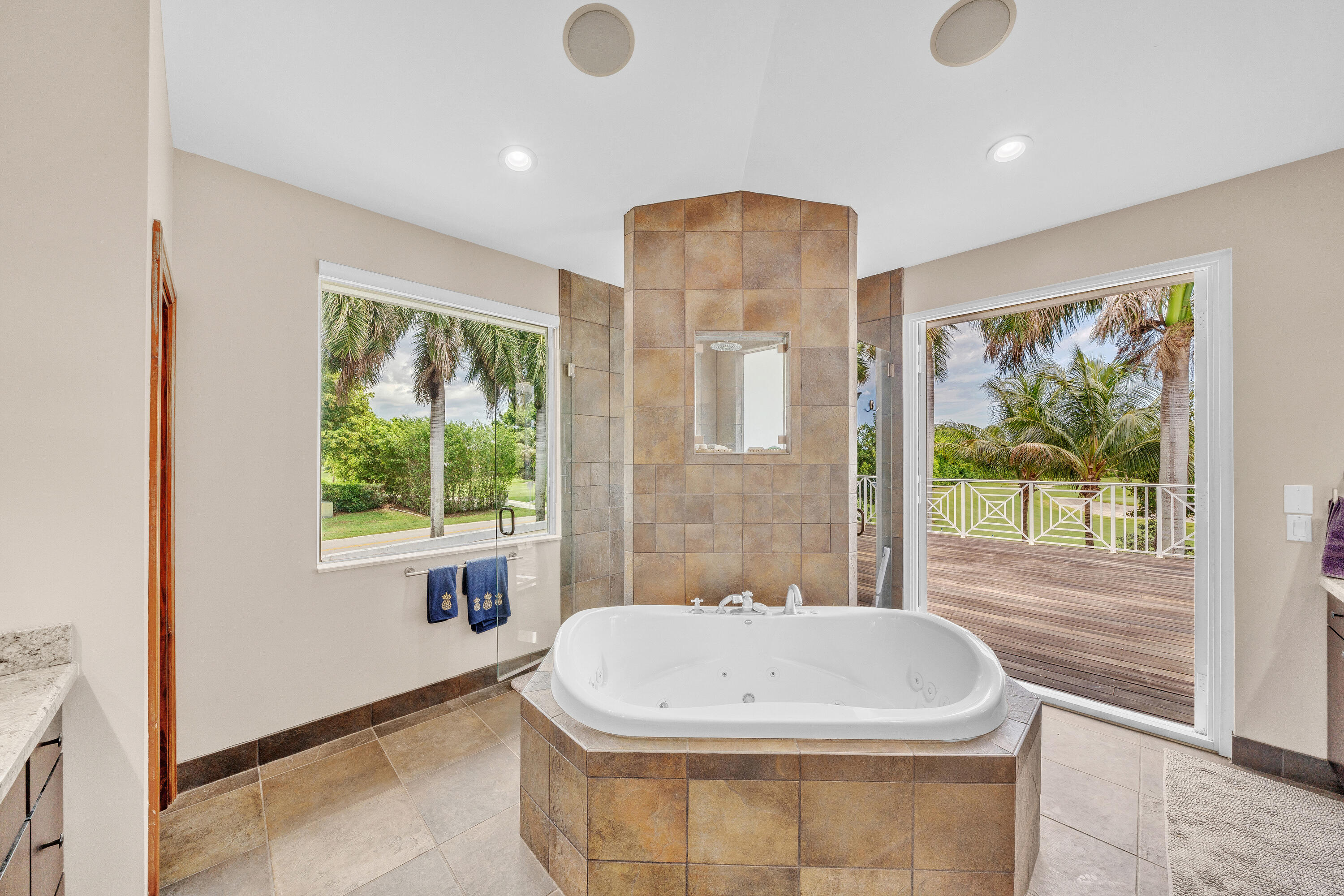 5844 Pinebrook Drive Property Photo 39