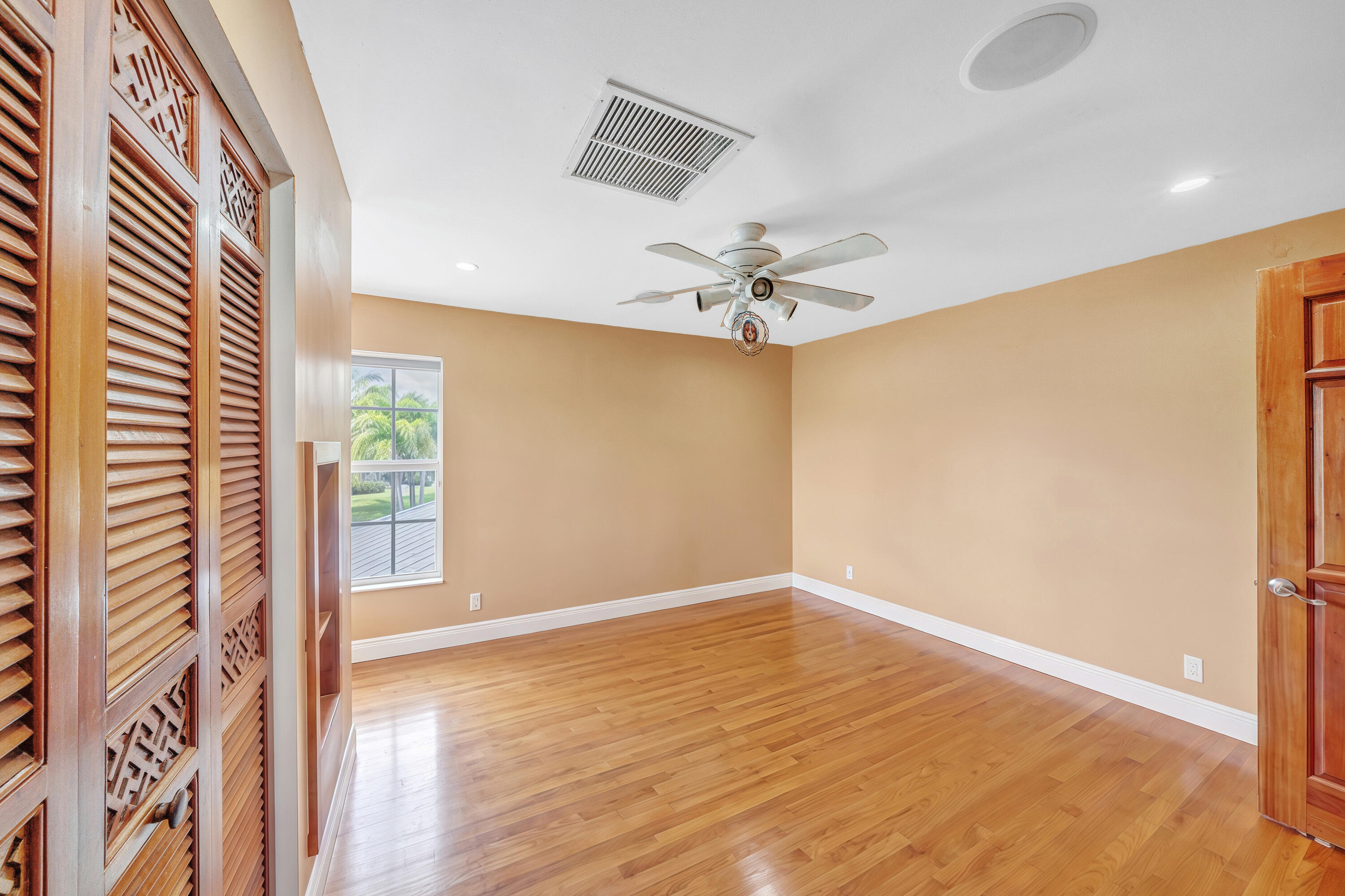 5844 Pinebrook Drive Property Photo 53