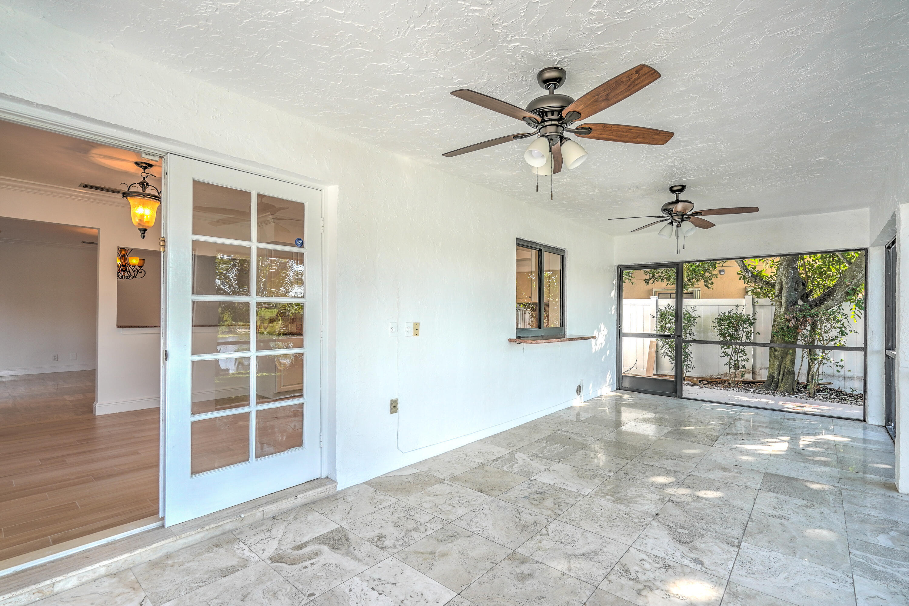 5730 Vista Linda Lane Property Photo 9