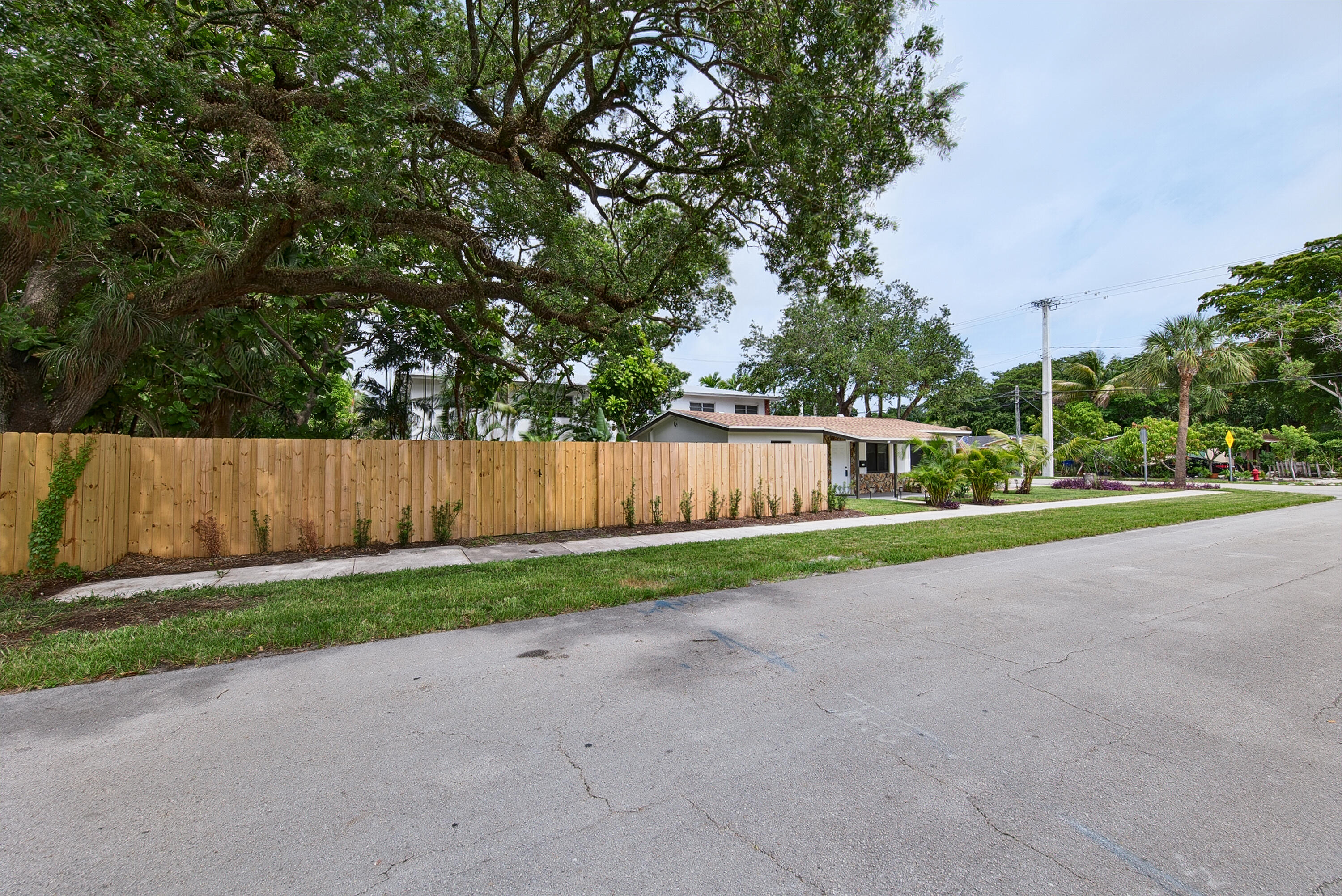 1101 Sw 19th Avenue Property Photo 22