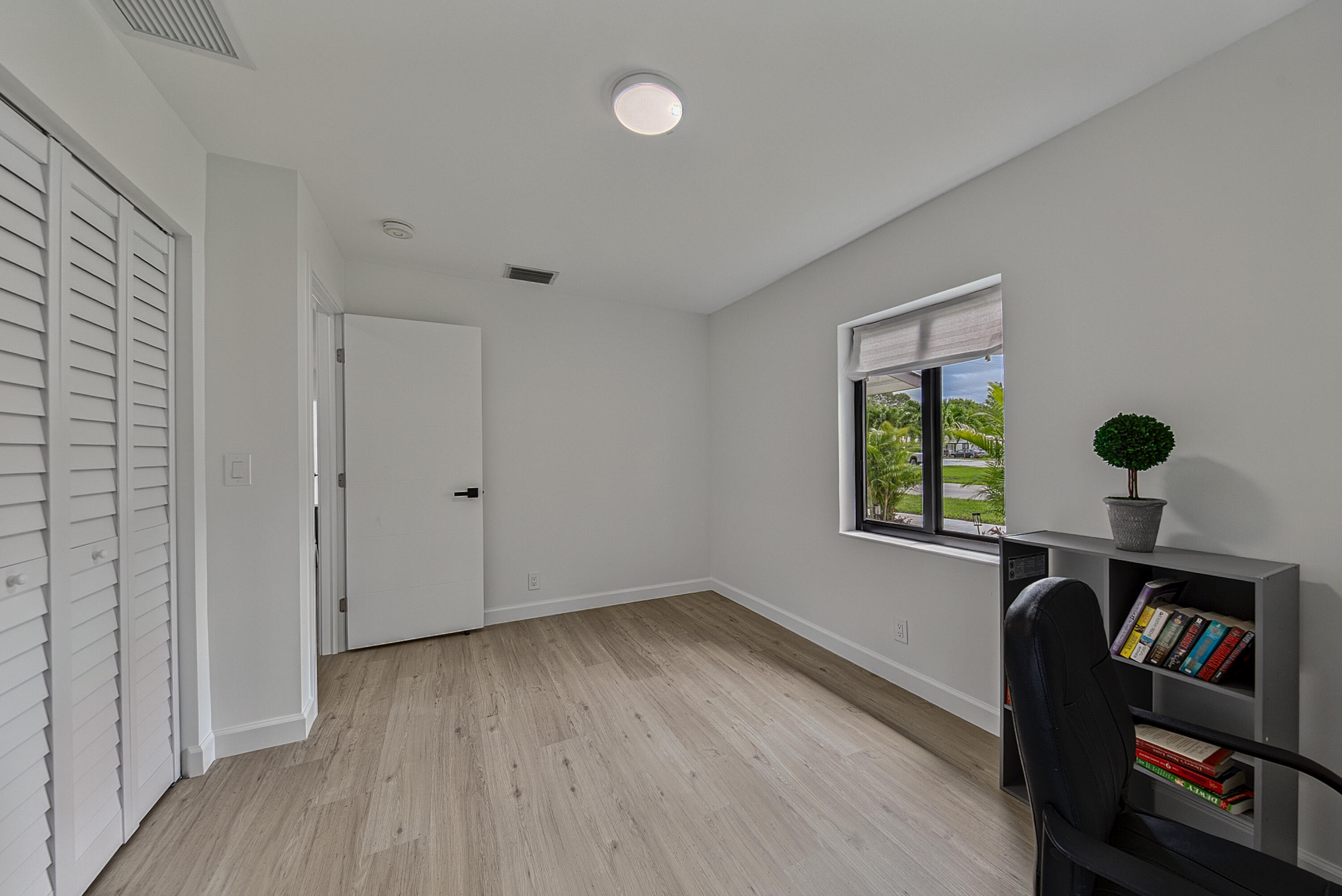 1101 Sw 19th Avenue Property Photo 27