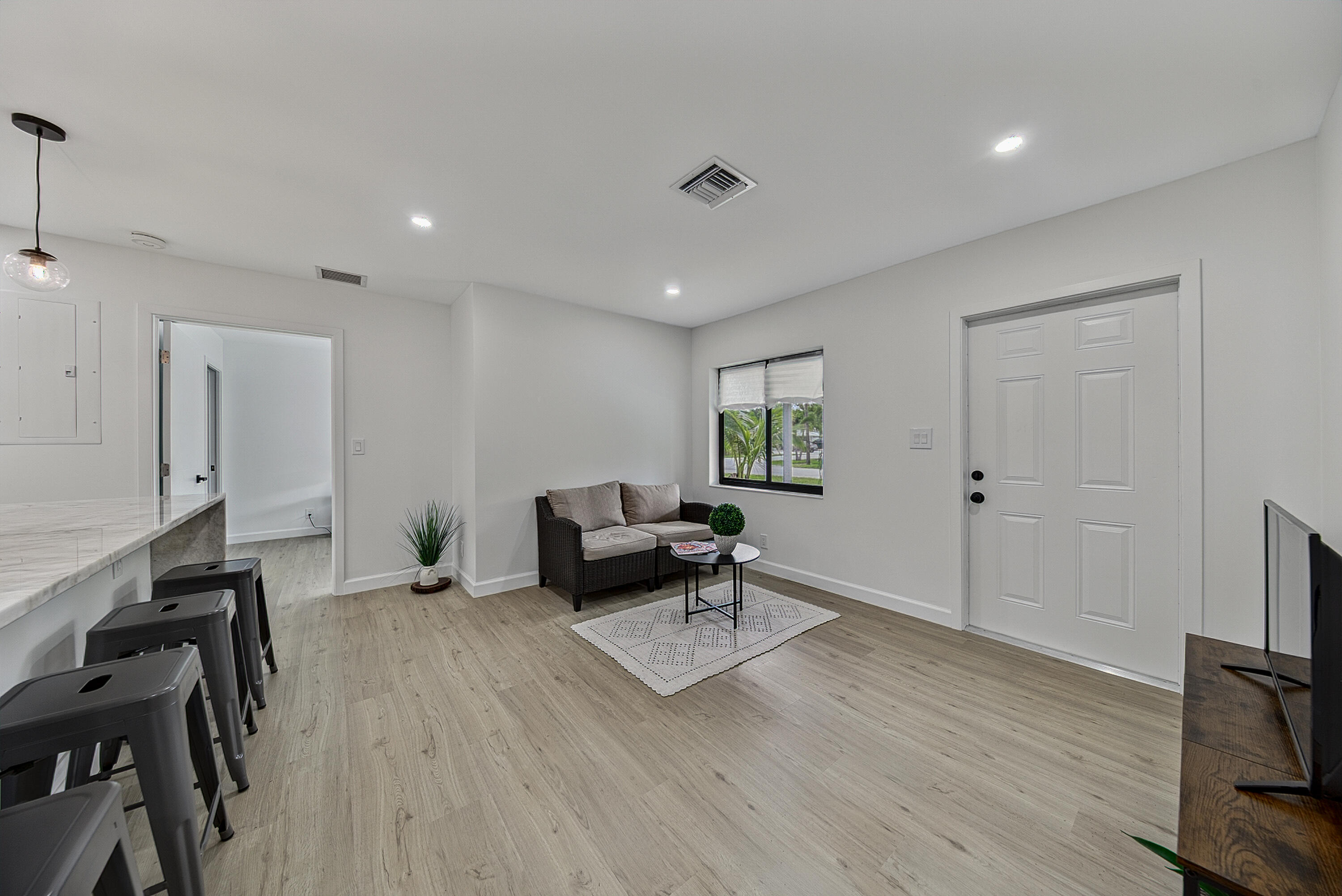 1101 Sw 19th Avenue Property Photo 37