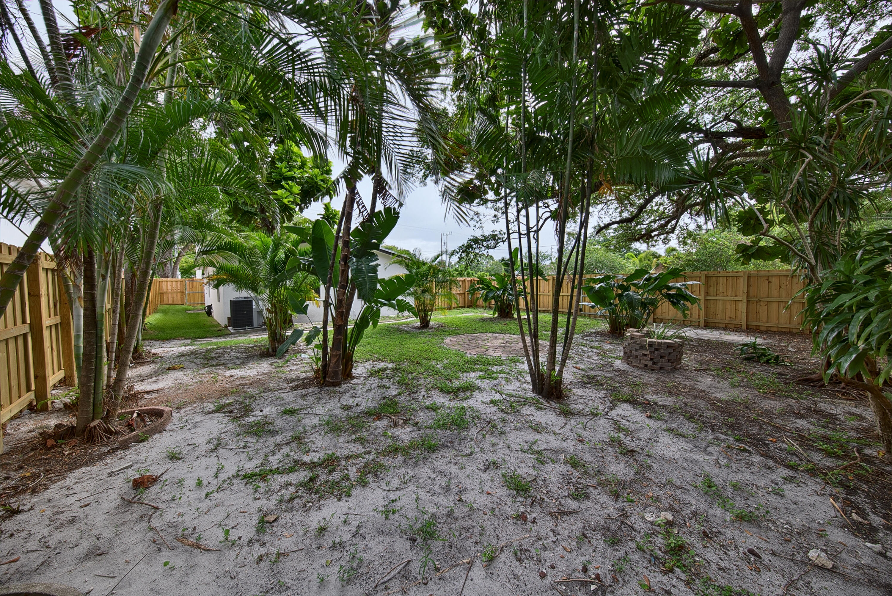 1101 Sw 19th Avenue Property Photo 45
