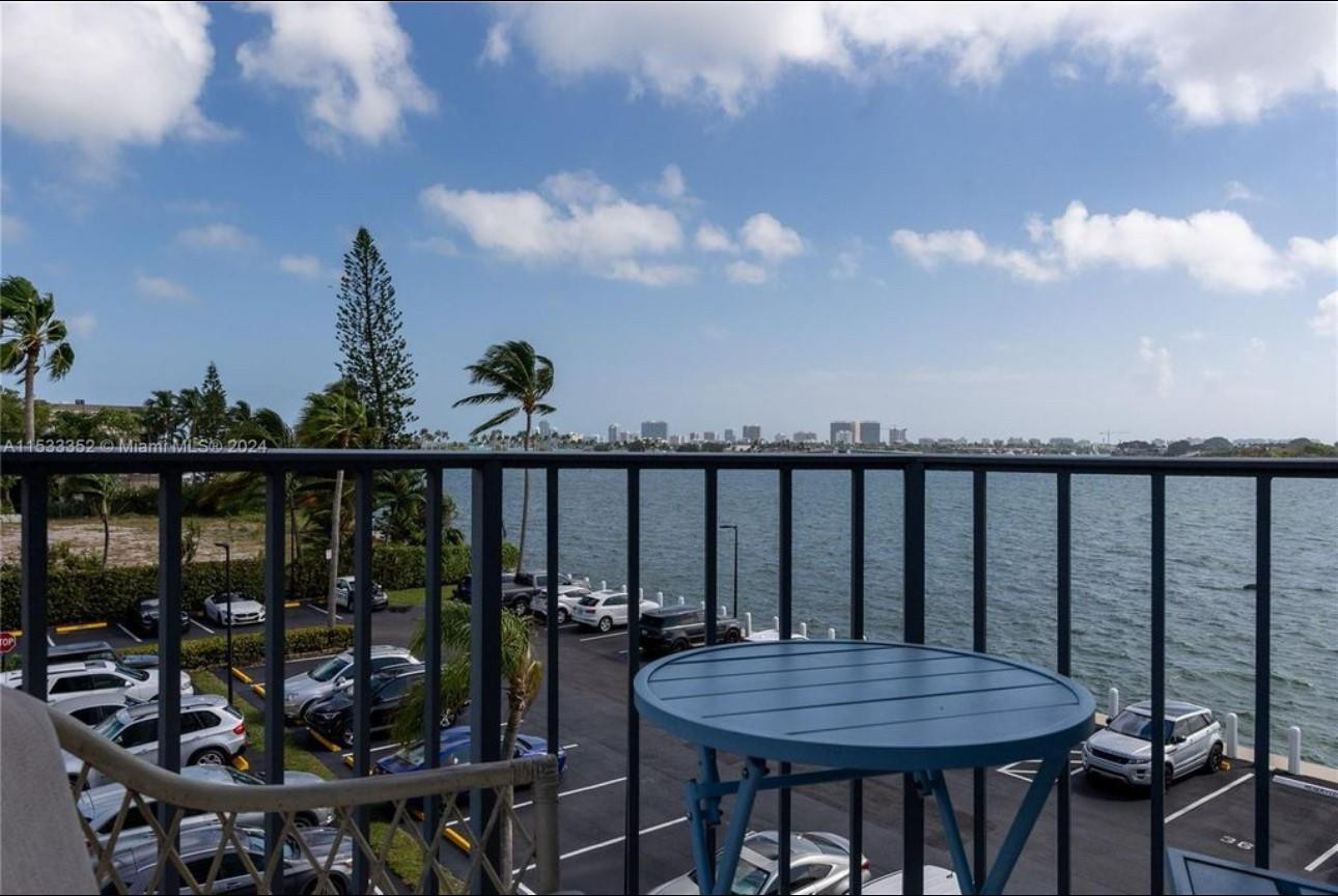 11930 N Bayshore Drive 302 Property Photo 3