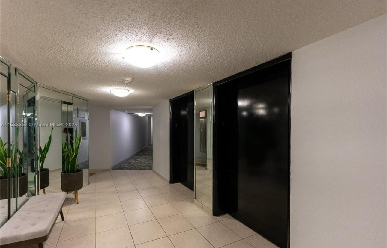 11930 N Bayshore Drive 302 Property Photo 12